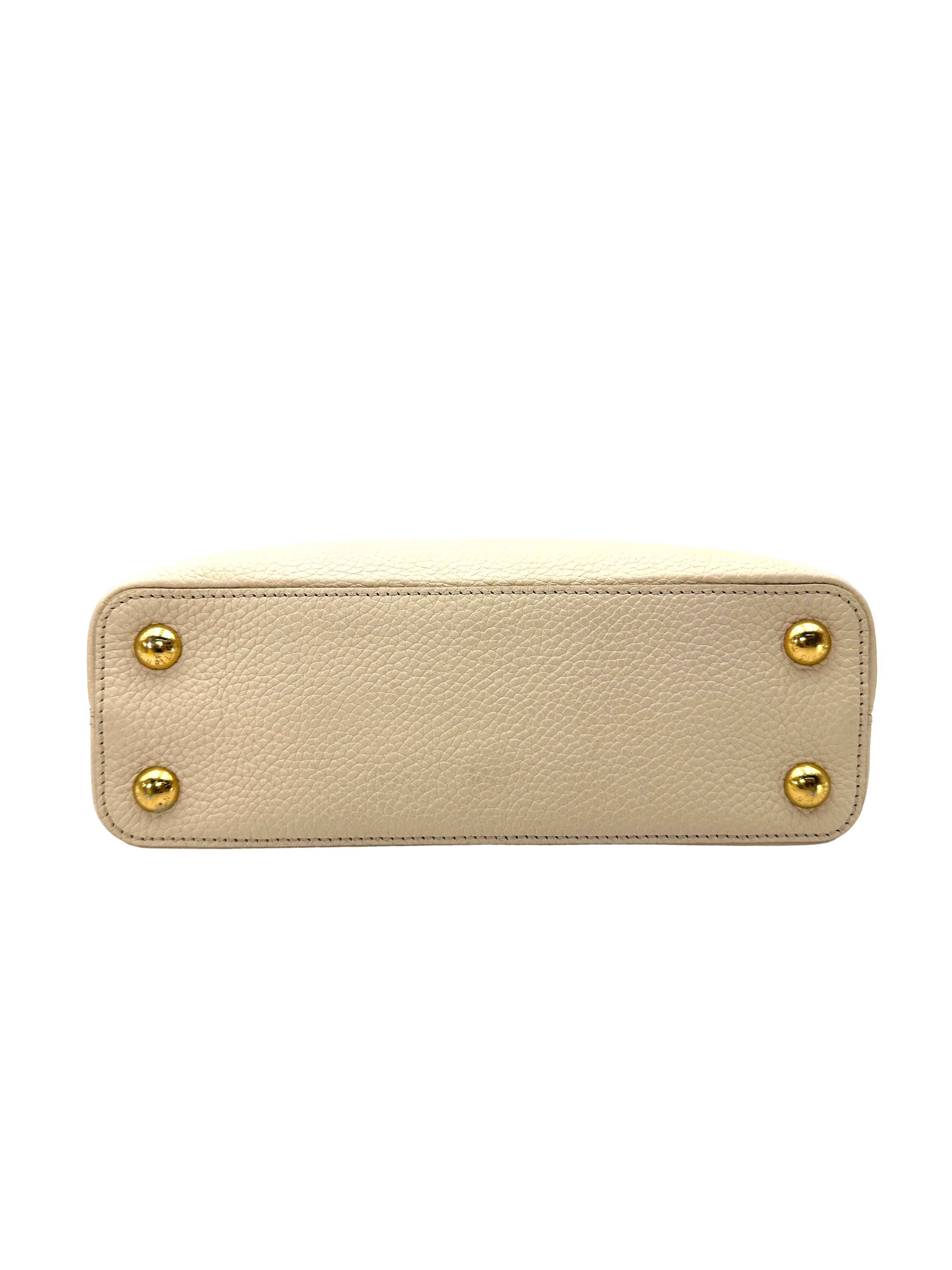 Louis Vuitton Capucines Beige Taurillon Leather Handle Bag LV3396