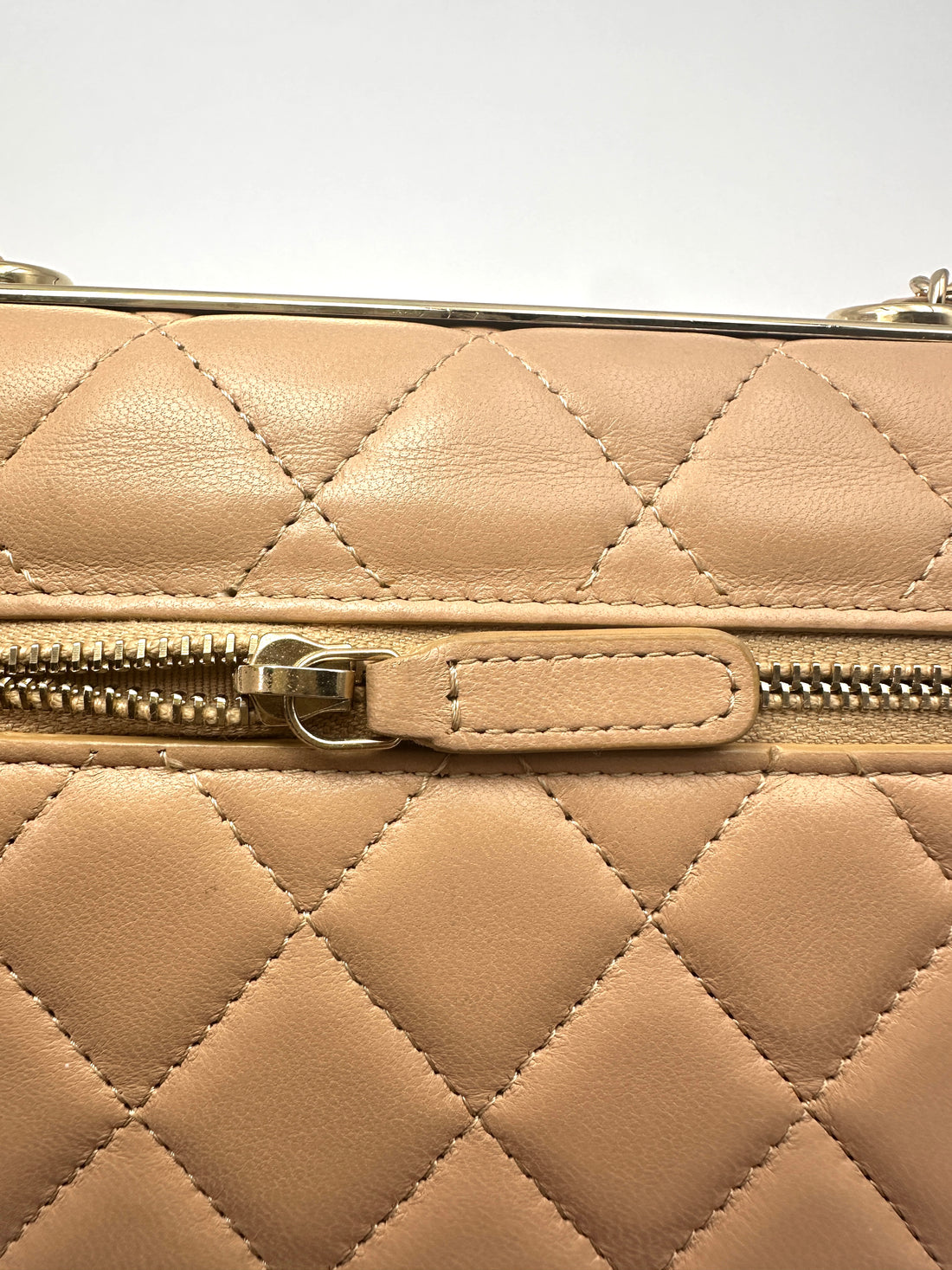 Chanel Trendy CC Beige Quilted Leather Wallet On Chain(32***03) CC2622