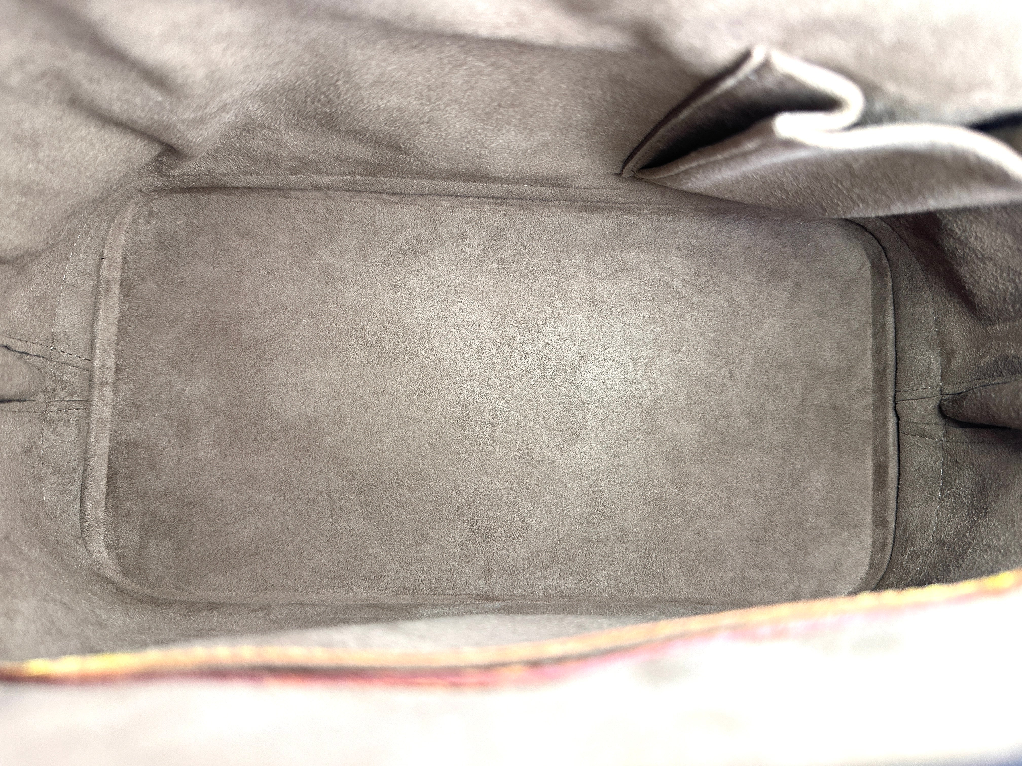 Louis Vuitton Alma Black Monogram Canvas Handle Bag LV3404