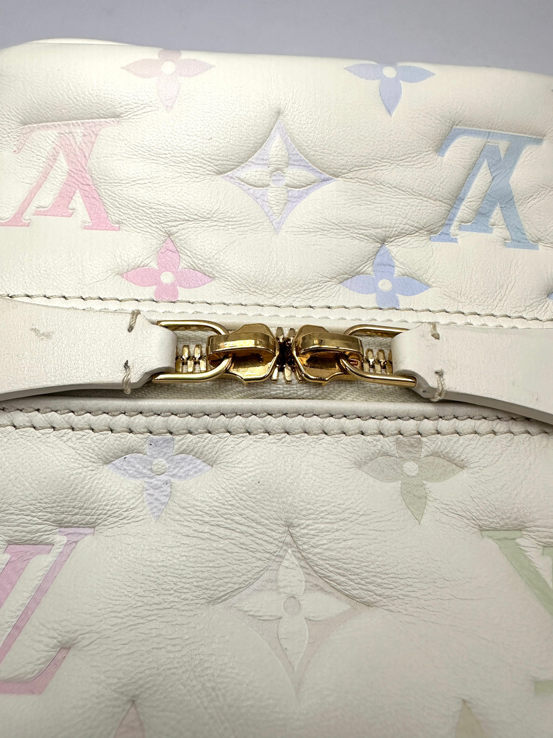 Louis Vuitton New Square Quartz Multicolor Monogram Embossed Leather Square Bag LV3406
