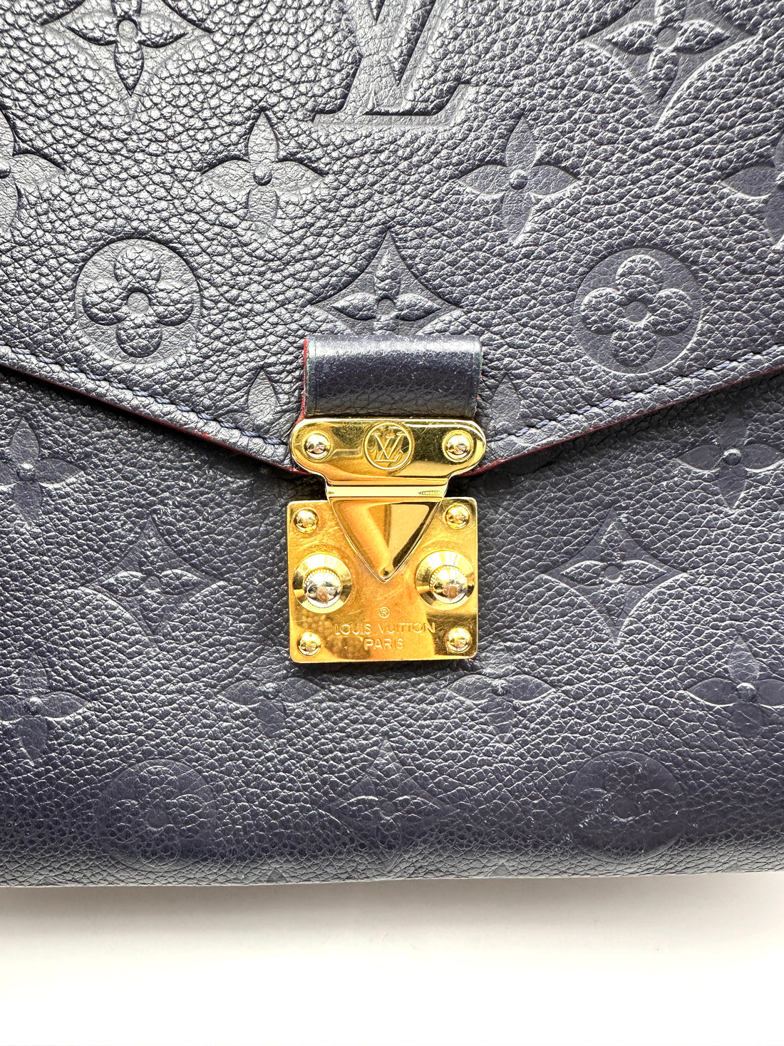 Louis Vuitton Black Monogram Empreinte Leather Pochette Metis LV3407