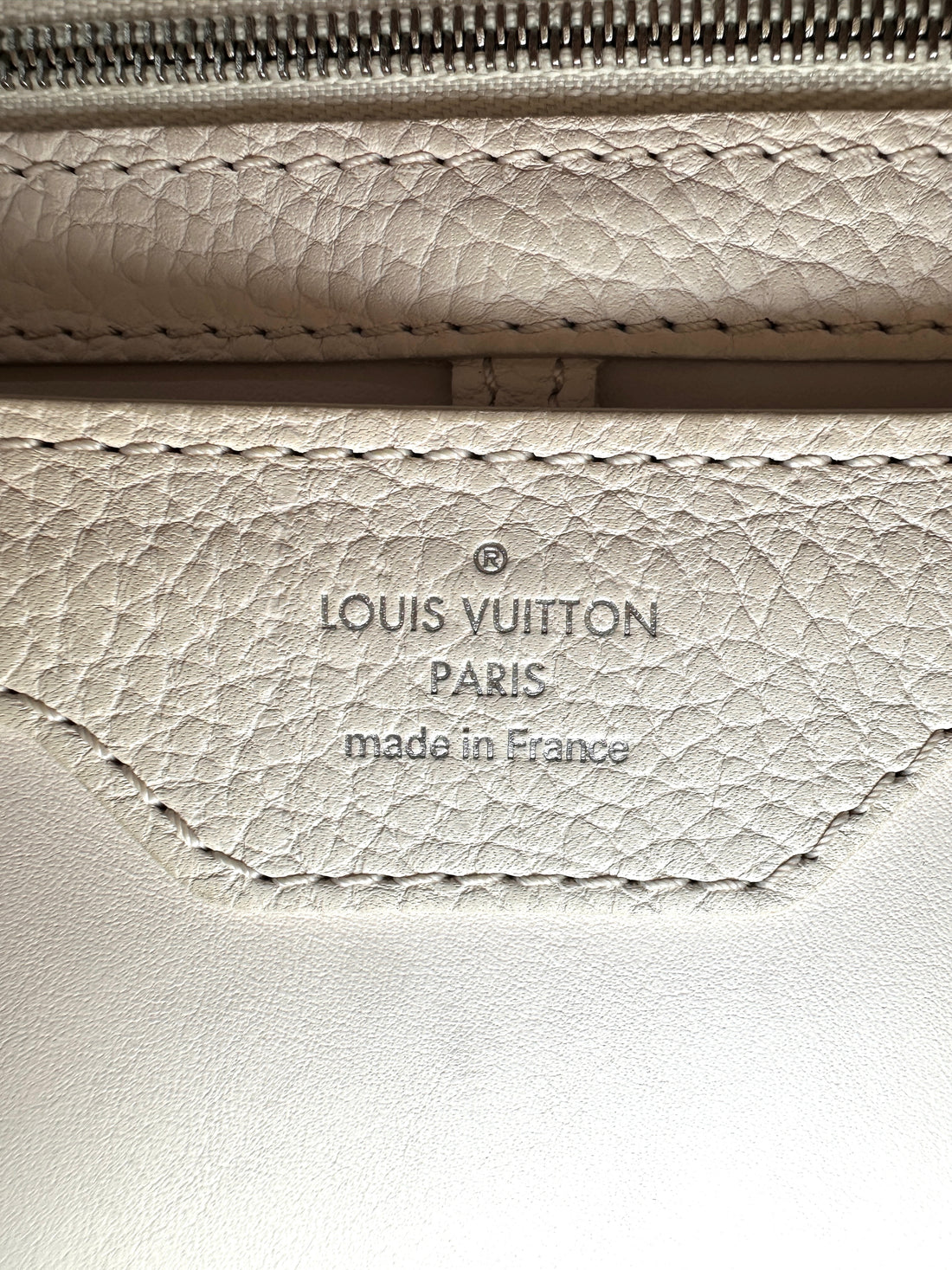 Louis Vuitton Capucines Grey Taurillon Leather Python Handle Bag LV3409