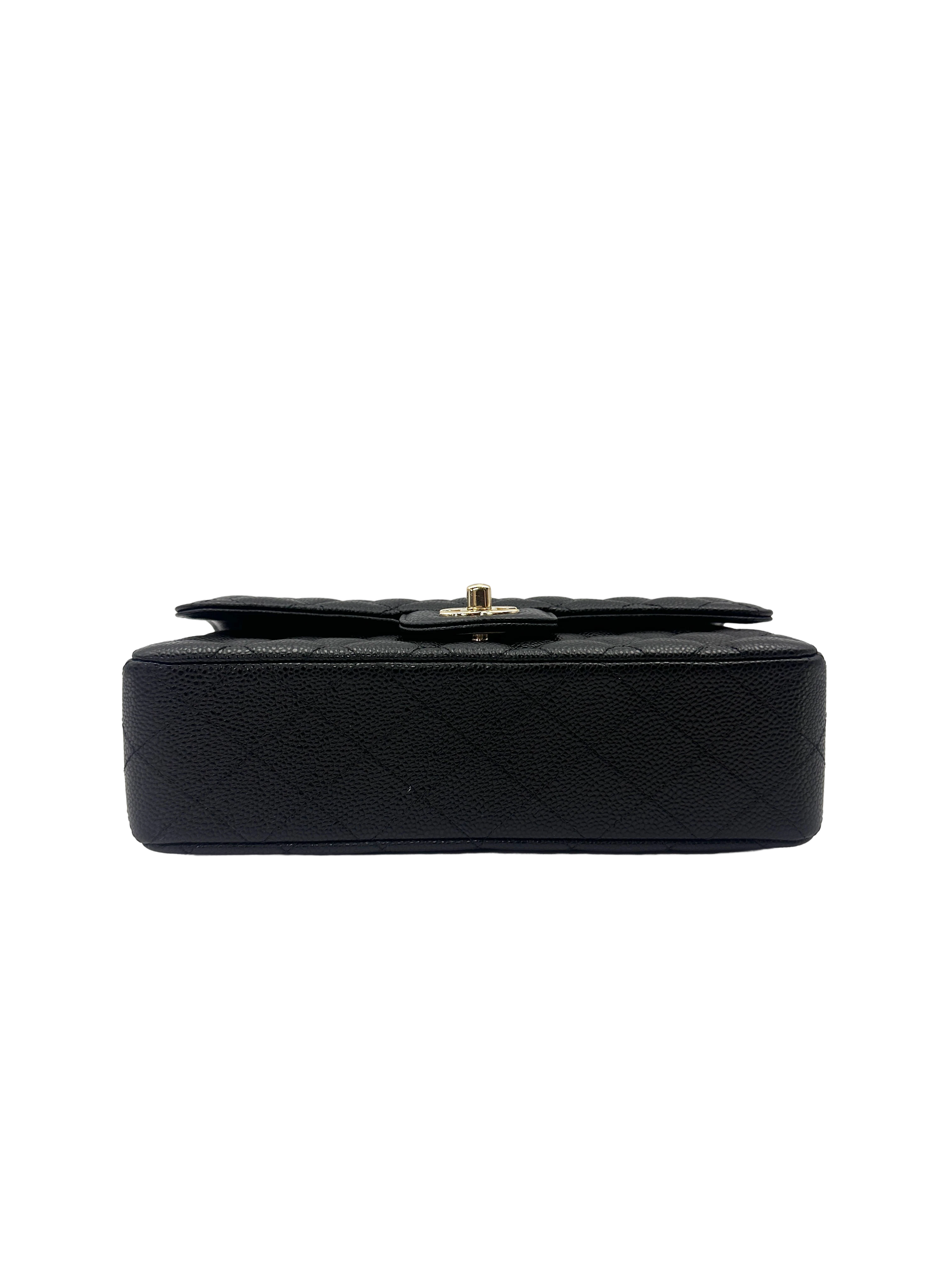 Chanel Classic Flap Black Quilted Leather Medium Size Shoulder Bag With Gold Buckle(28***06) CC2625