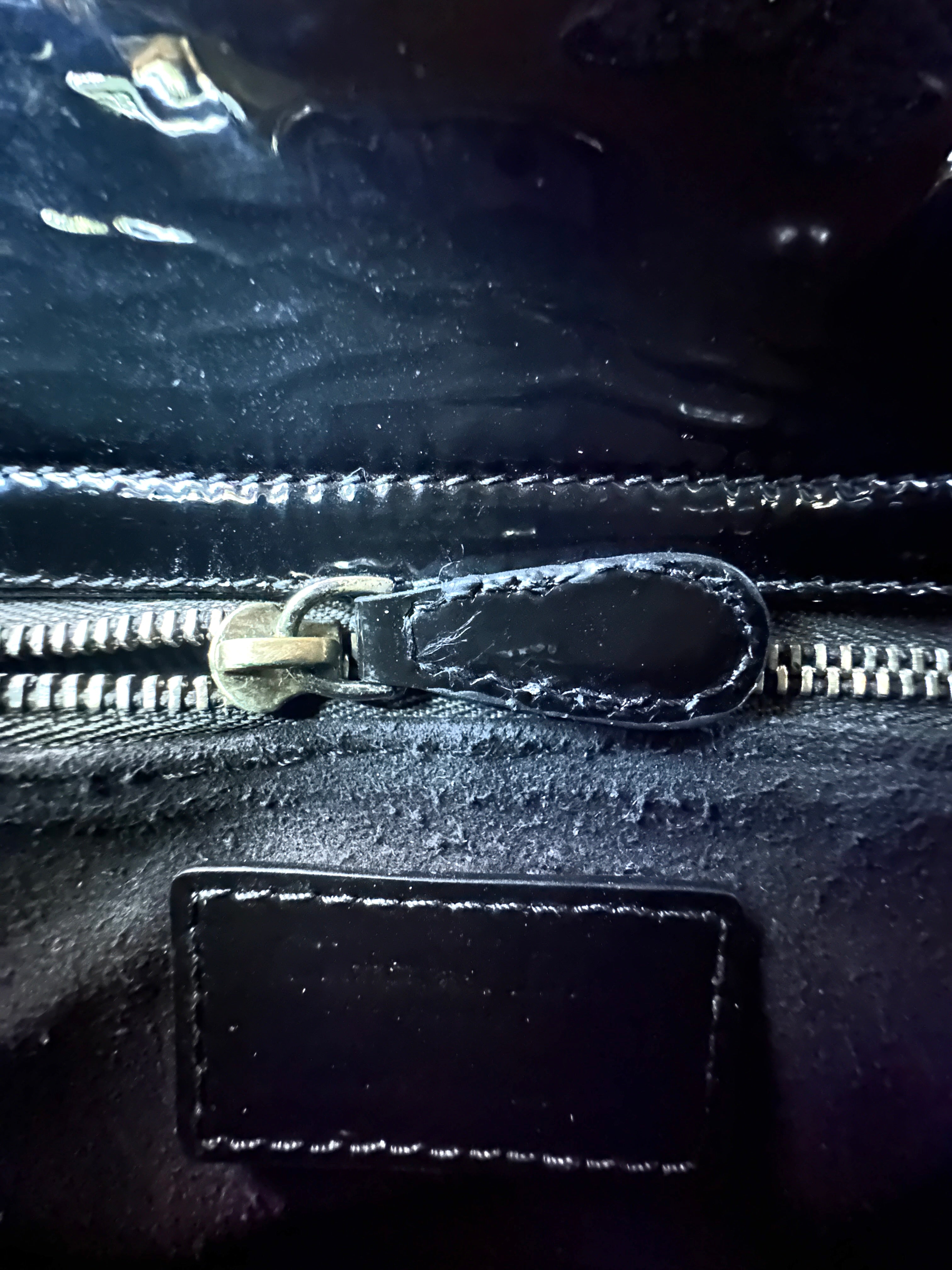 Christian Dior Lady Dior Black Cannage Patent Leather Handle Bag DR967