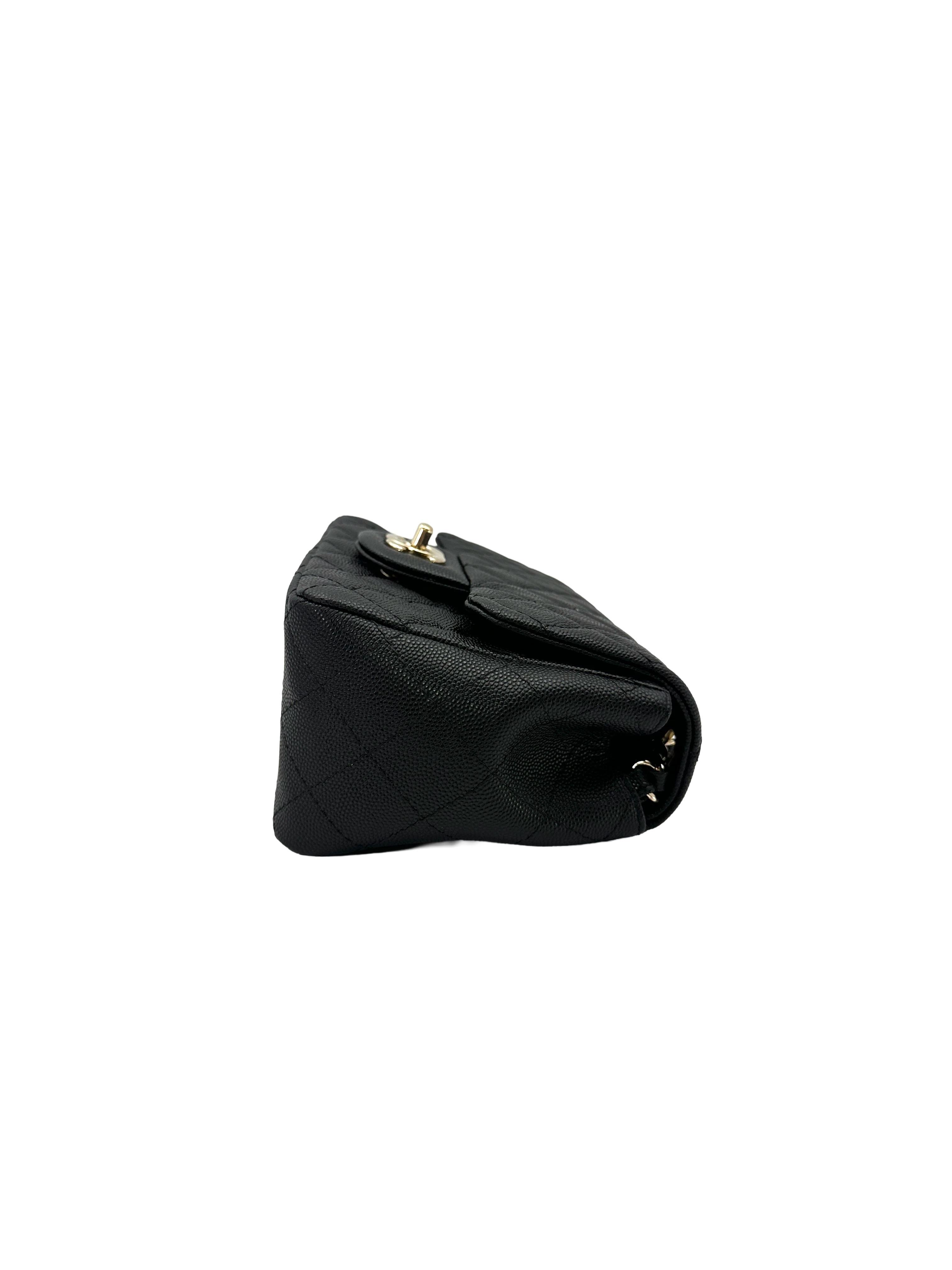 Chanel Classic Flap Black Quilted Leather Mini Shoulder Bag(14***91) CC2626