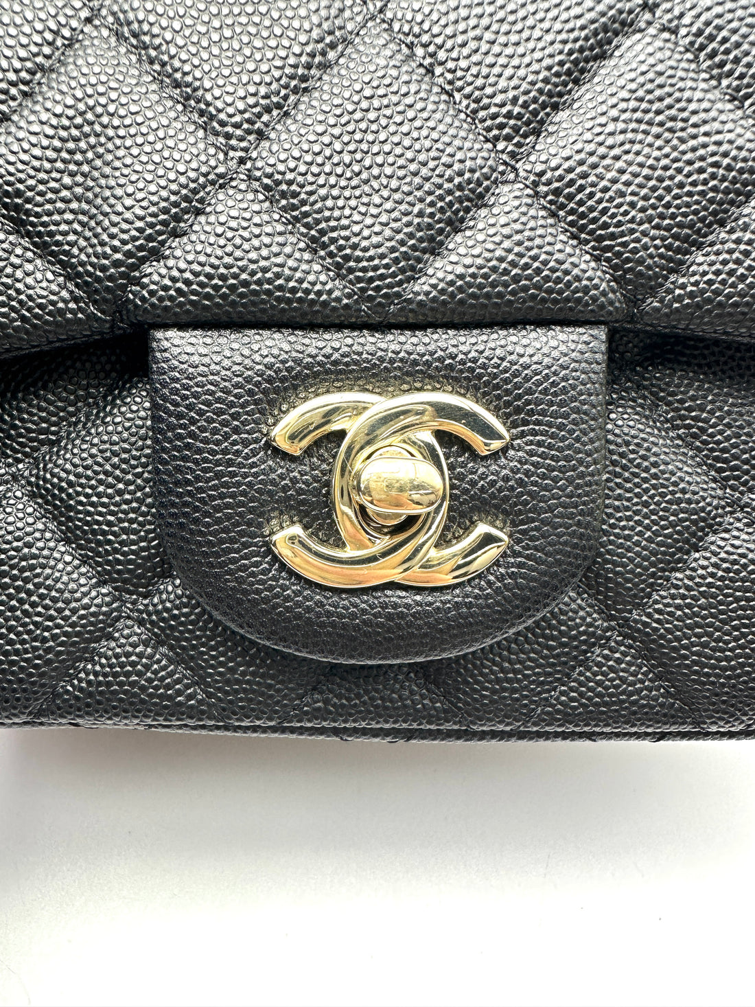 Chanel Classic Flap Black Quilted Leather Mini Shoulder Bag(14***91) CC2626