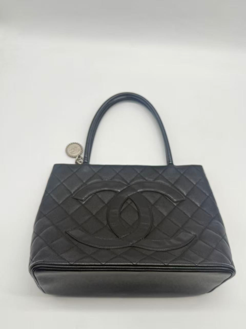 Chanel Caviar Quilted Medallion Tote Black CC563