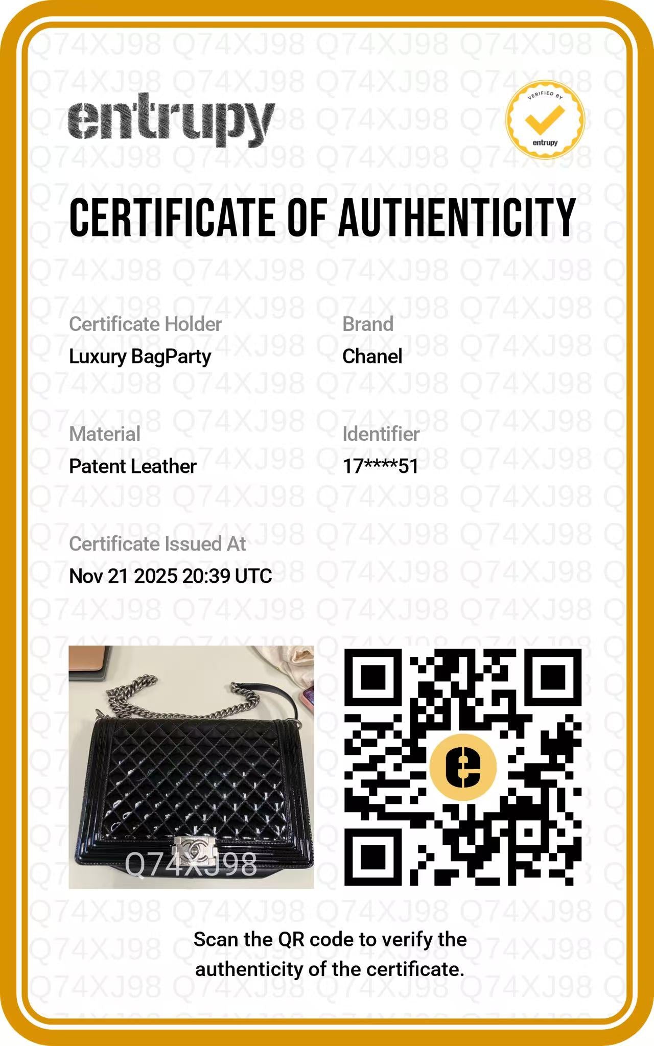 Chanel Quilted Patent Leather Boy Bag Large Black (17***51) CC790NA