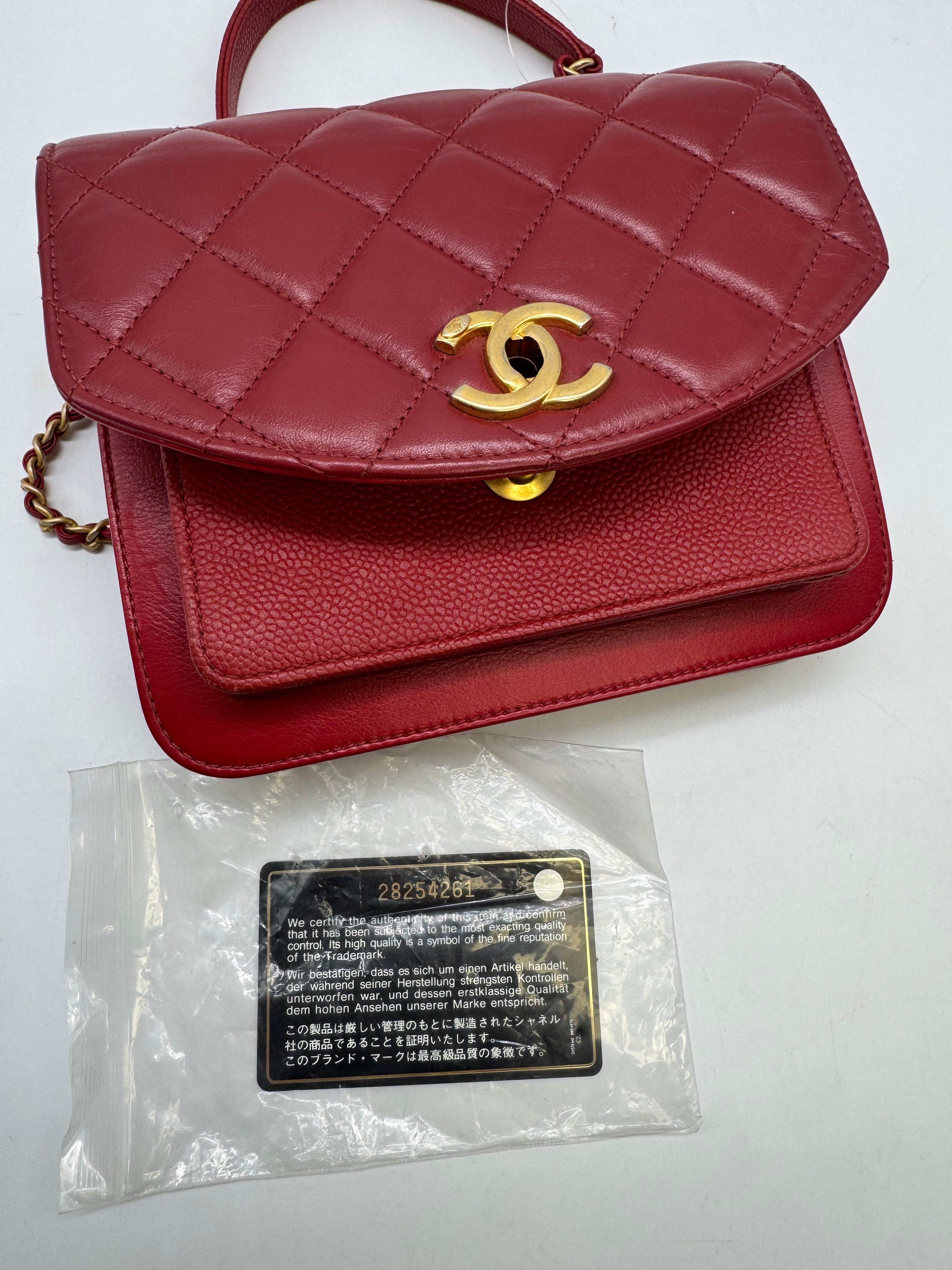 Chanel calfskin leather small flap bag (28***61) CC882