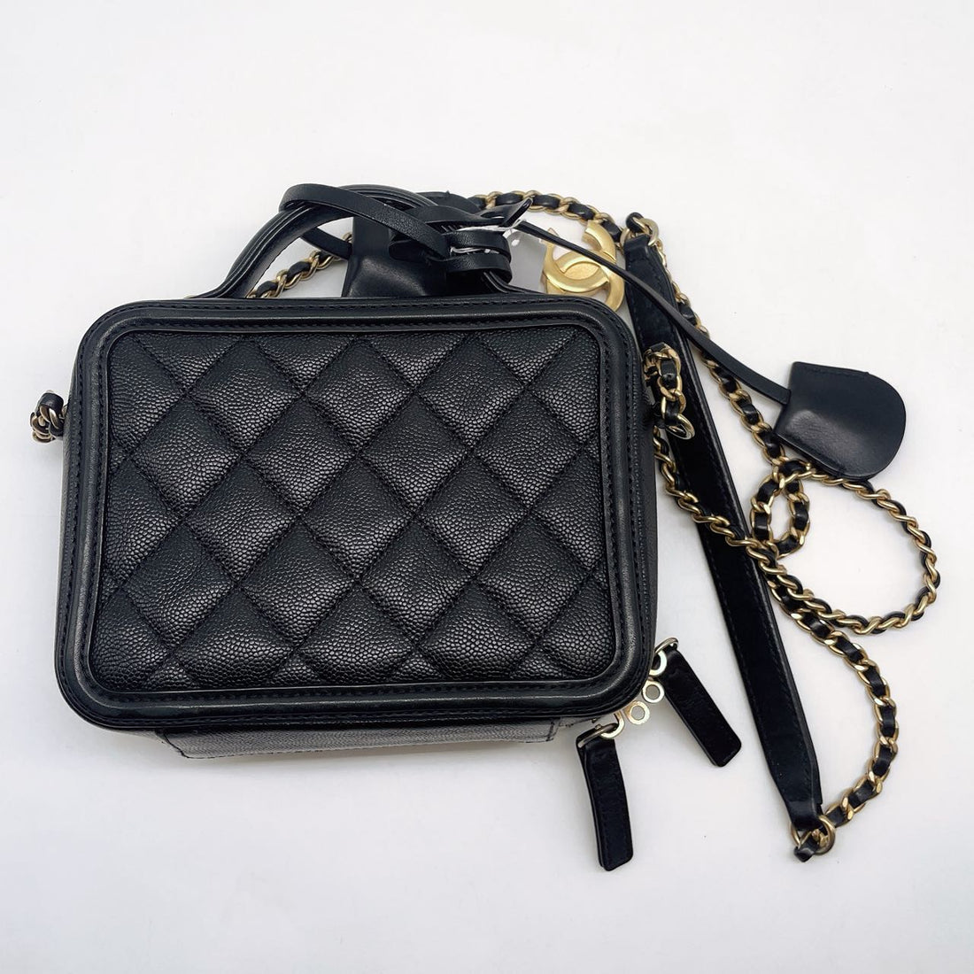 Chanel Quilted Caviar Vanity Case Small Filigree Black CC589