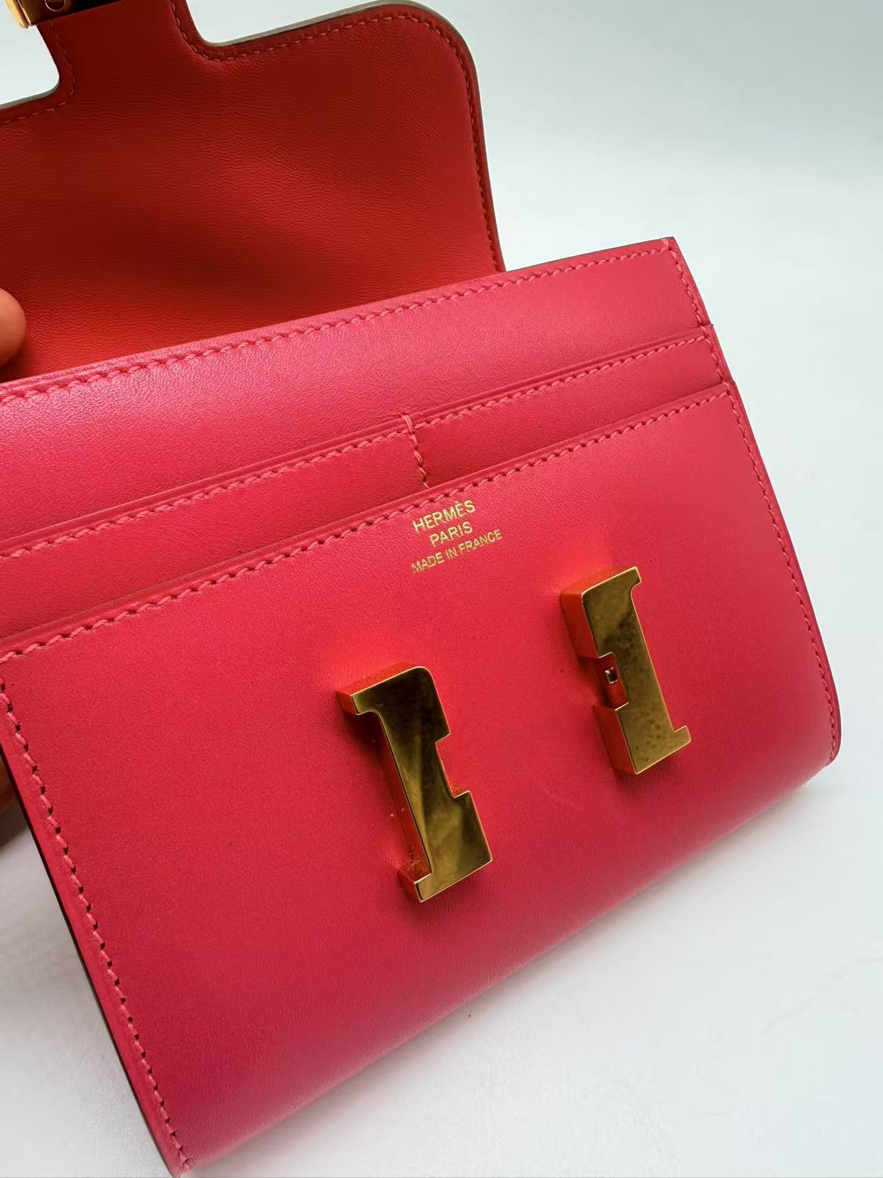 Hermes Leather Constance Half Wallet Pink HR27NY