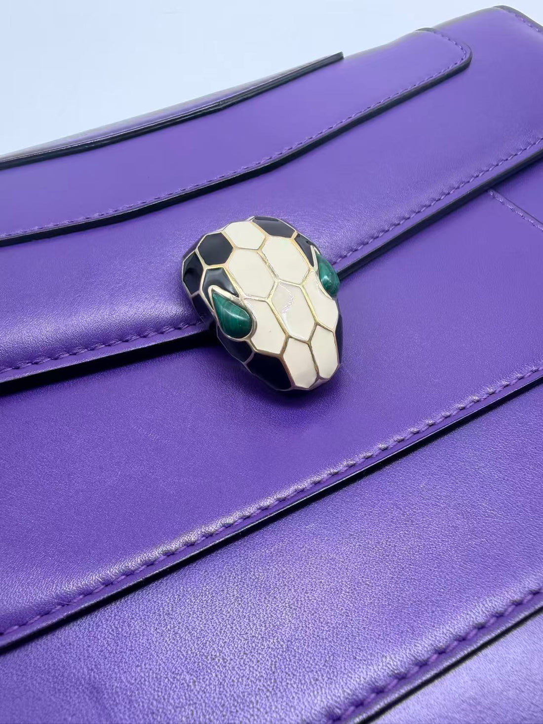Bvlgari Serpenti Shoulder Bag Purple BS21
