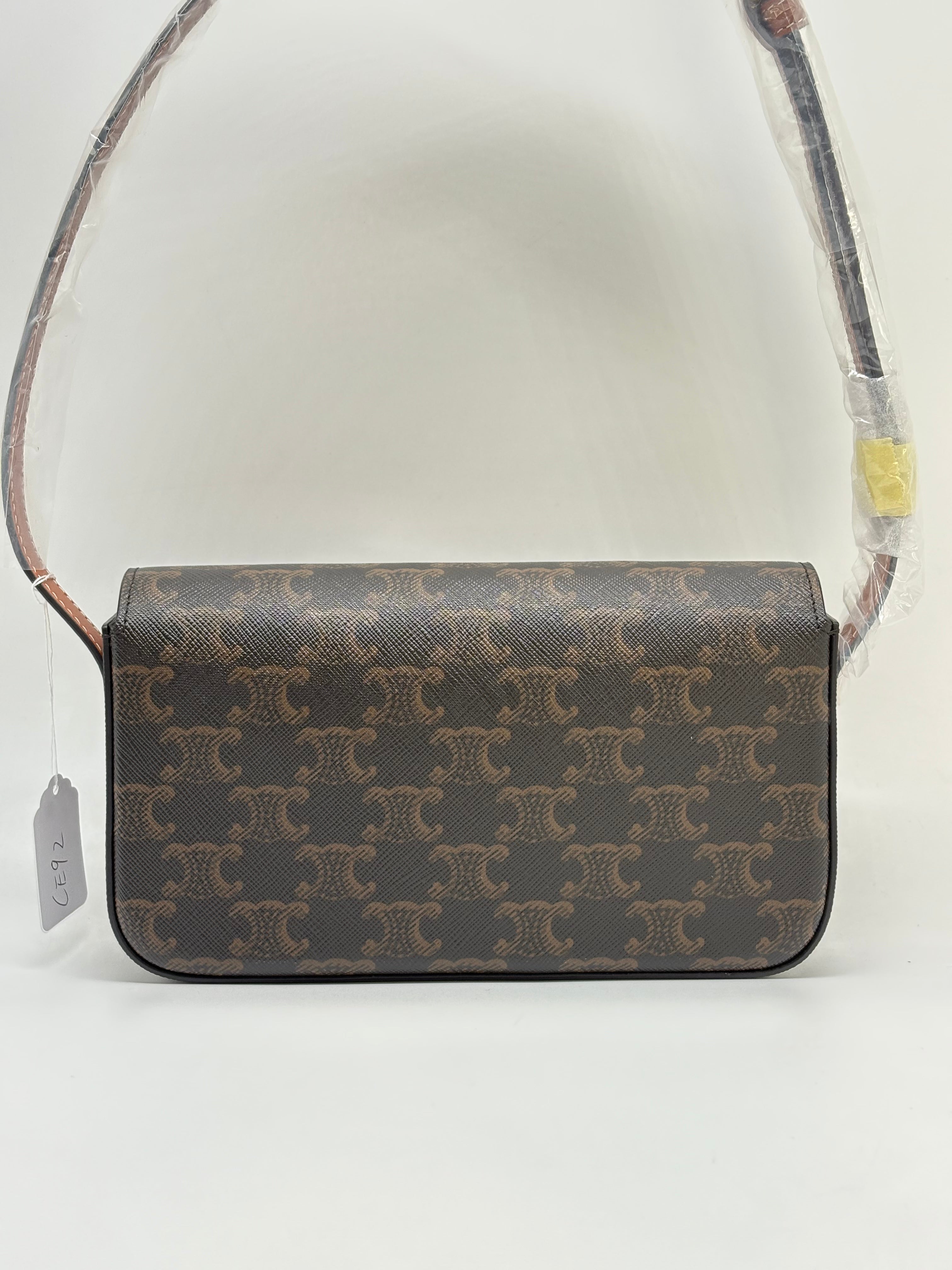 celine teen triomphe shoulder bag pvc BLACK CE93