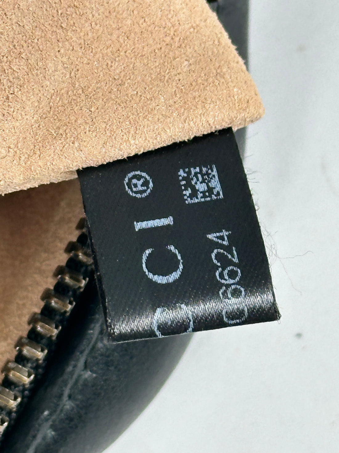 Gucci Lambskin Marmont Belt Bag Black