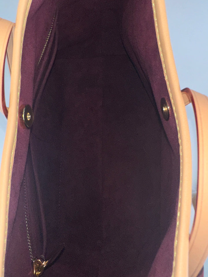 Louis Vuitton Classic Monogram Carryall PM Microchipped 2025 LV934