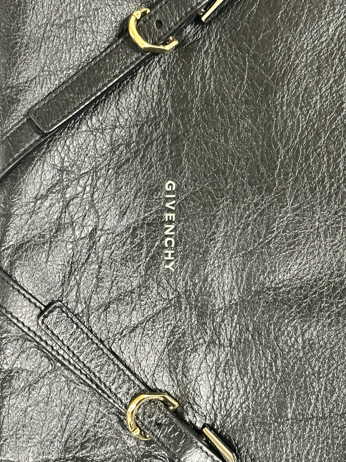 Givenchy Medium Voyou In Shiny Leather Black (MSRP2950)