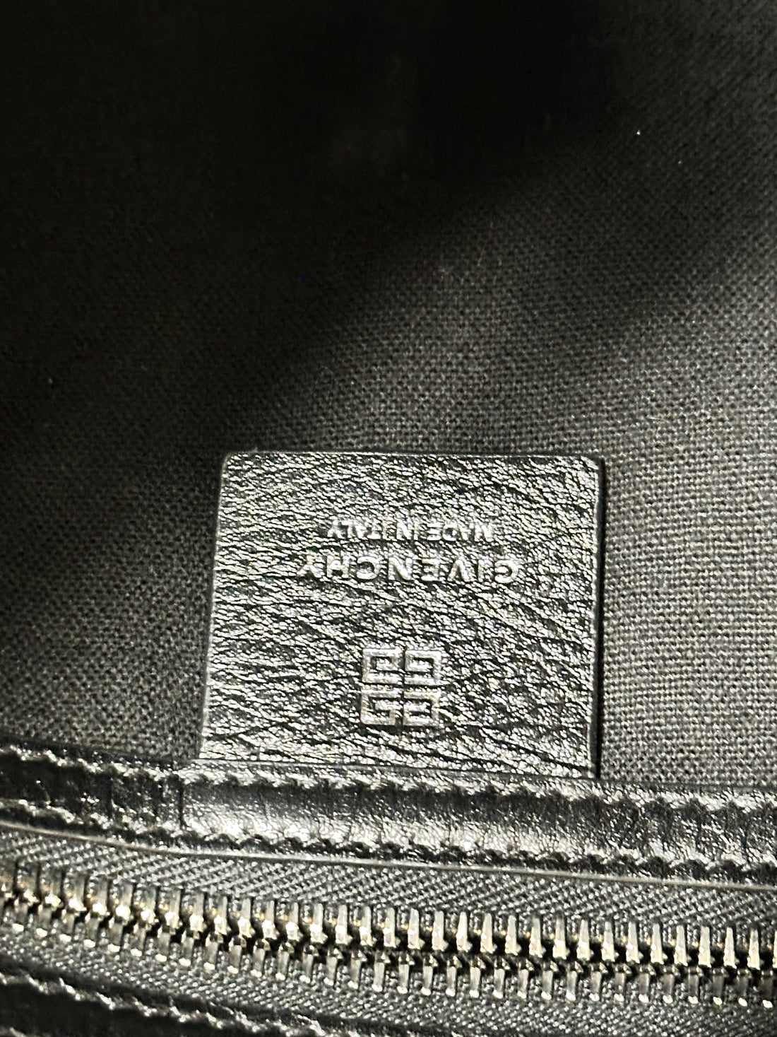 Givenchy Medium Voyou In Shiny Leather Black (MSRP2950)