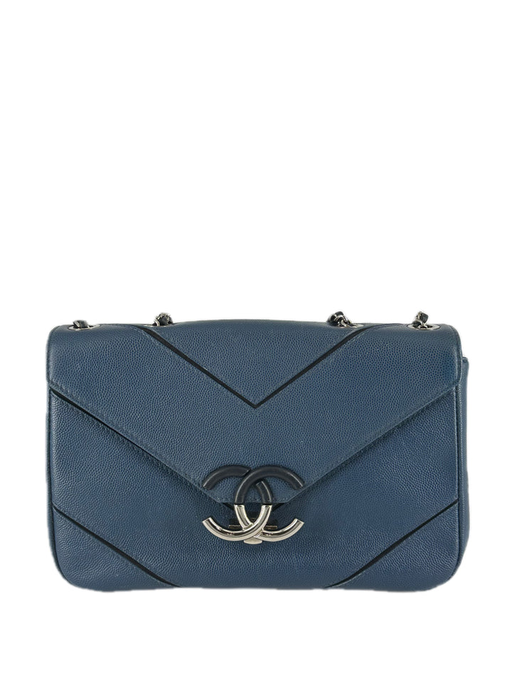 Chanel Caviar Macro Flap Bag Chevron Blue(23***03) CC361AD