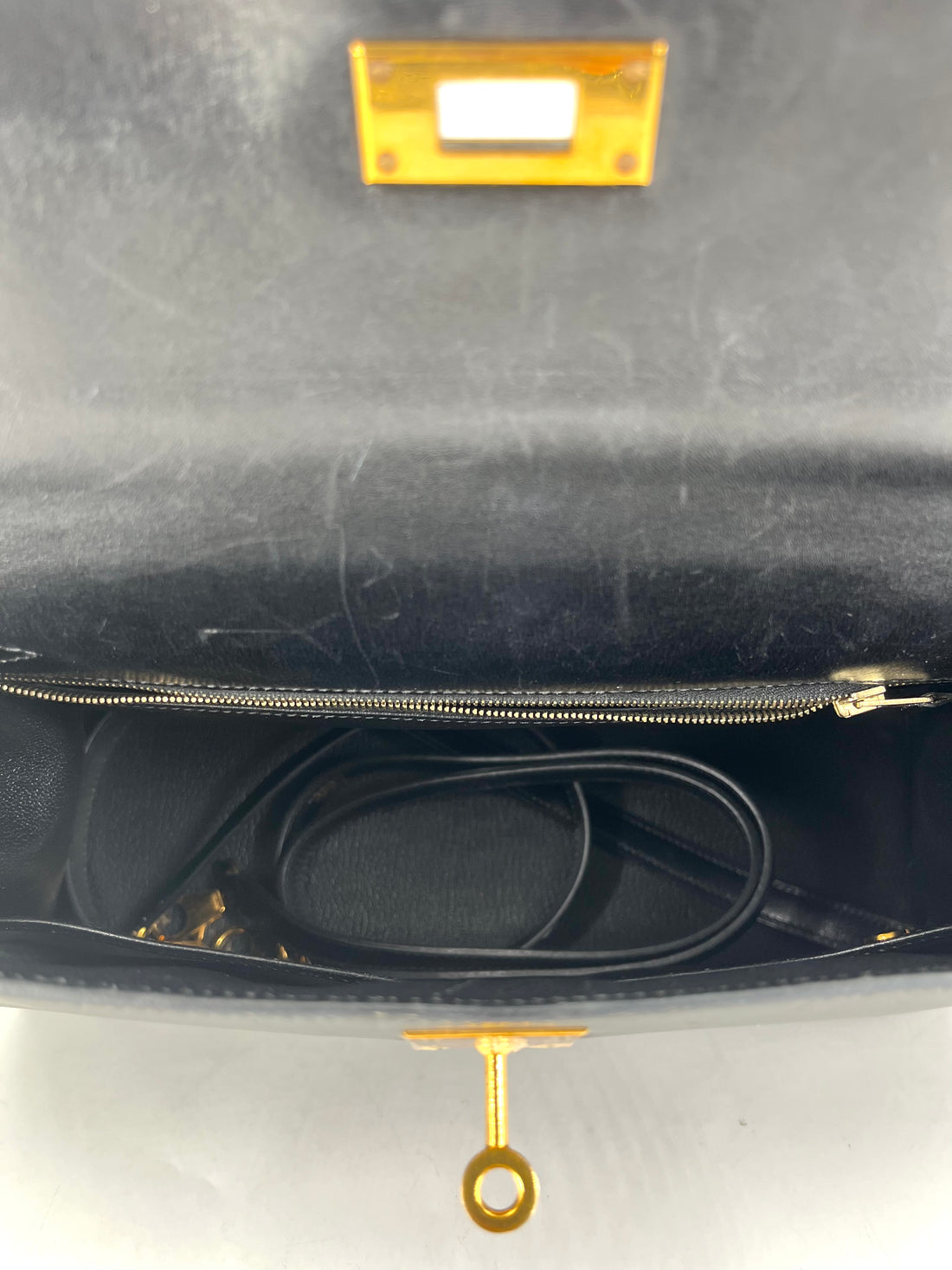 Hermes Kelly 32 Box Black Year 2004 HR15