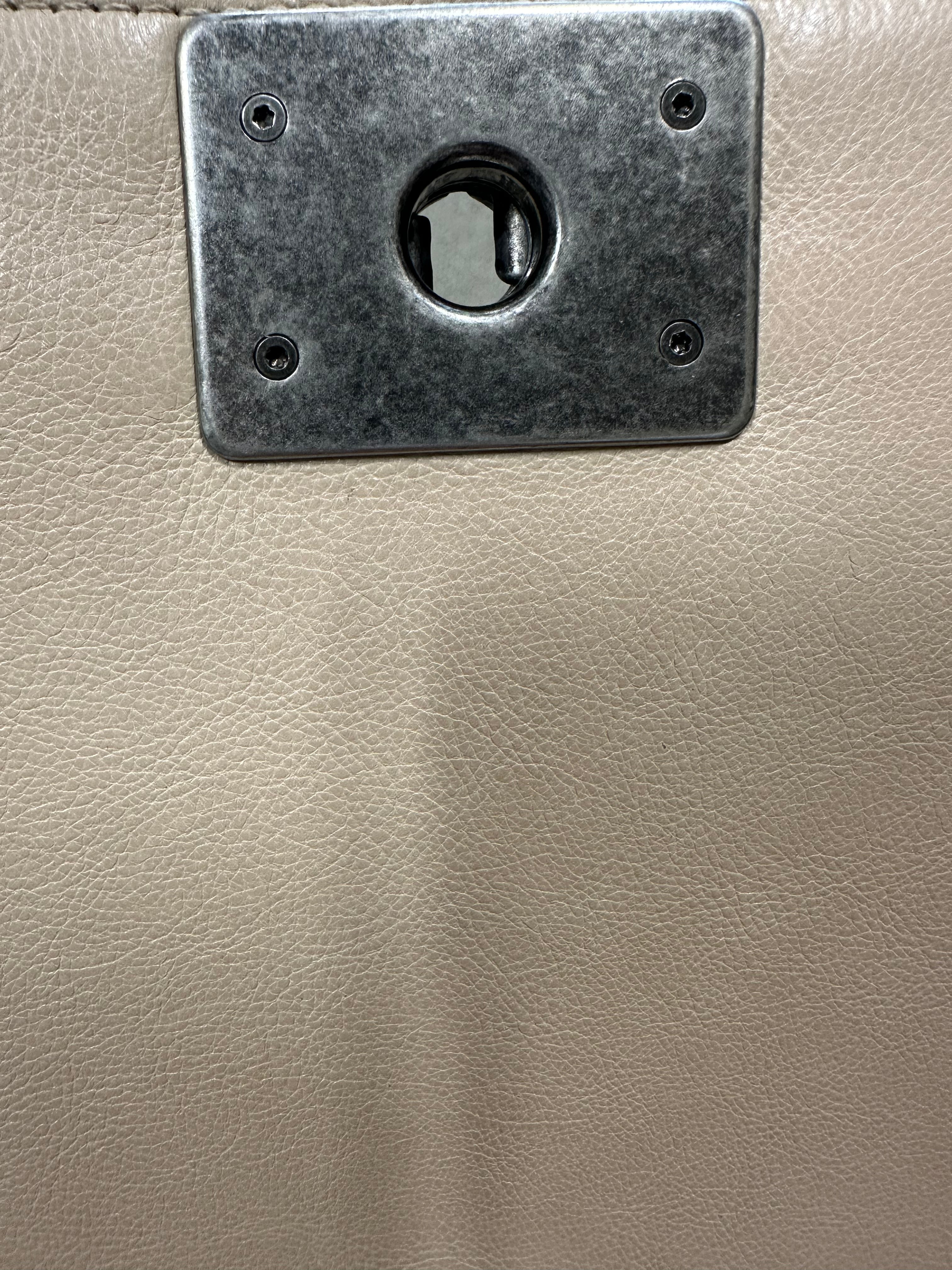 Chanel Quilted Wild Stitch New Medium Boy Cream (18**60) CC427