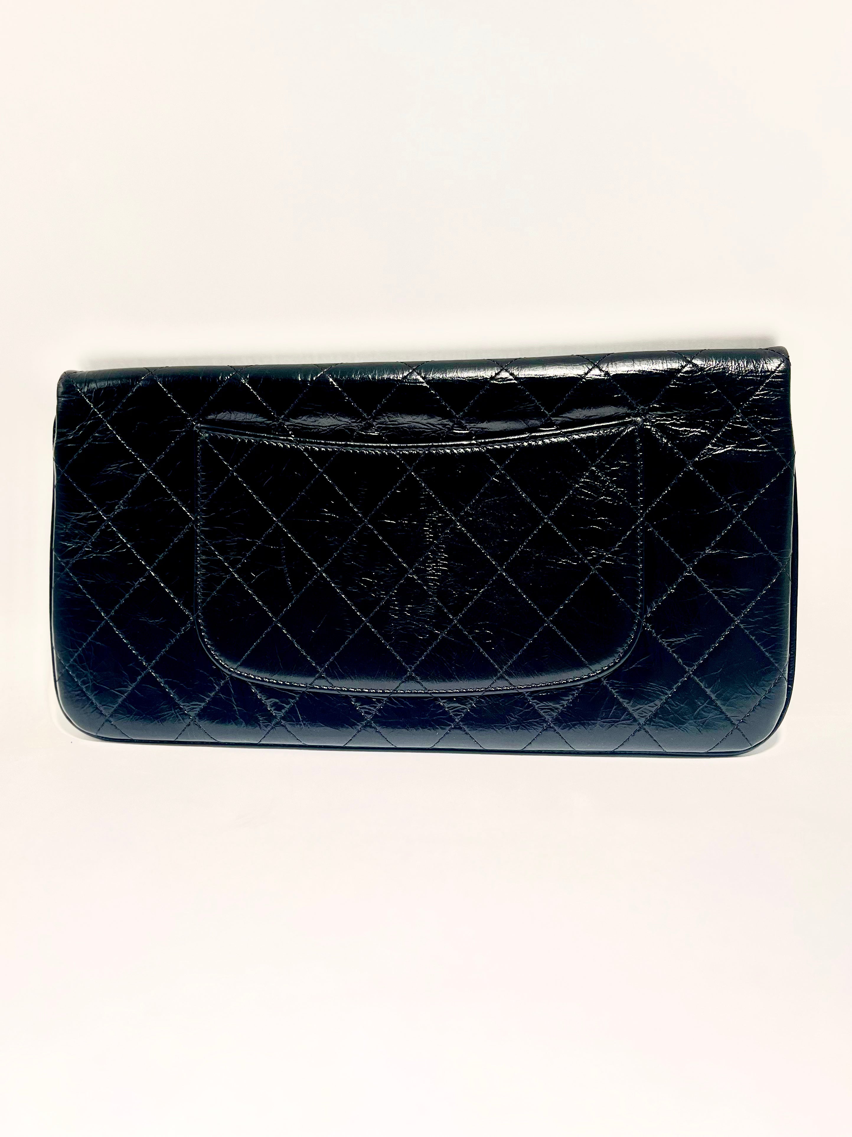 Chanel Shiny Crumpled Calfskin Large 31 Pouch Black
