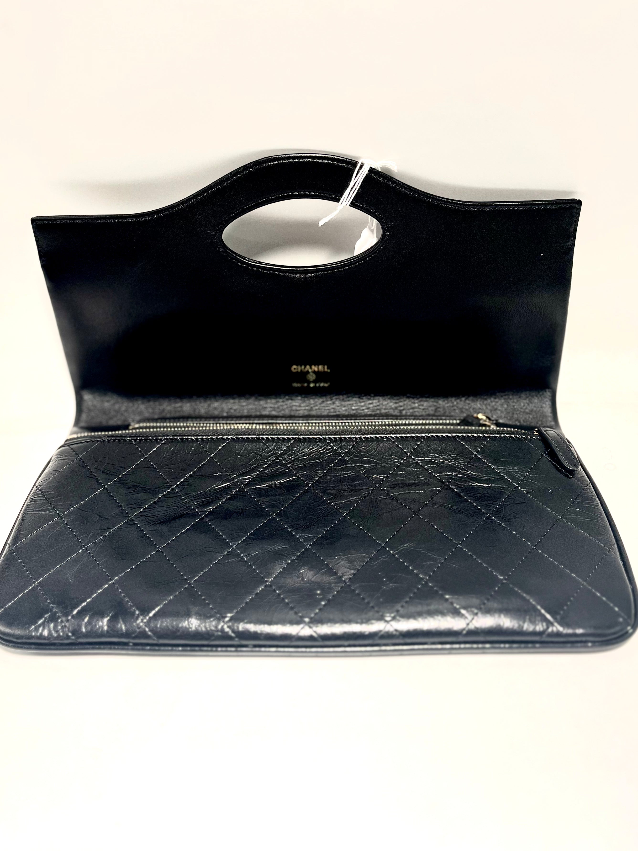 Chanel Shiny Crumpled Calfskin Large 31 Pouch Black