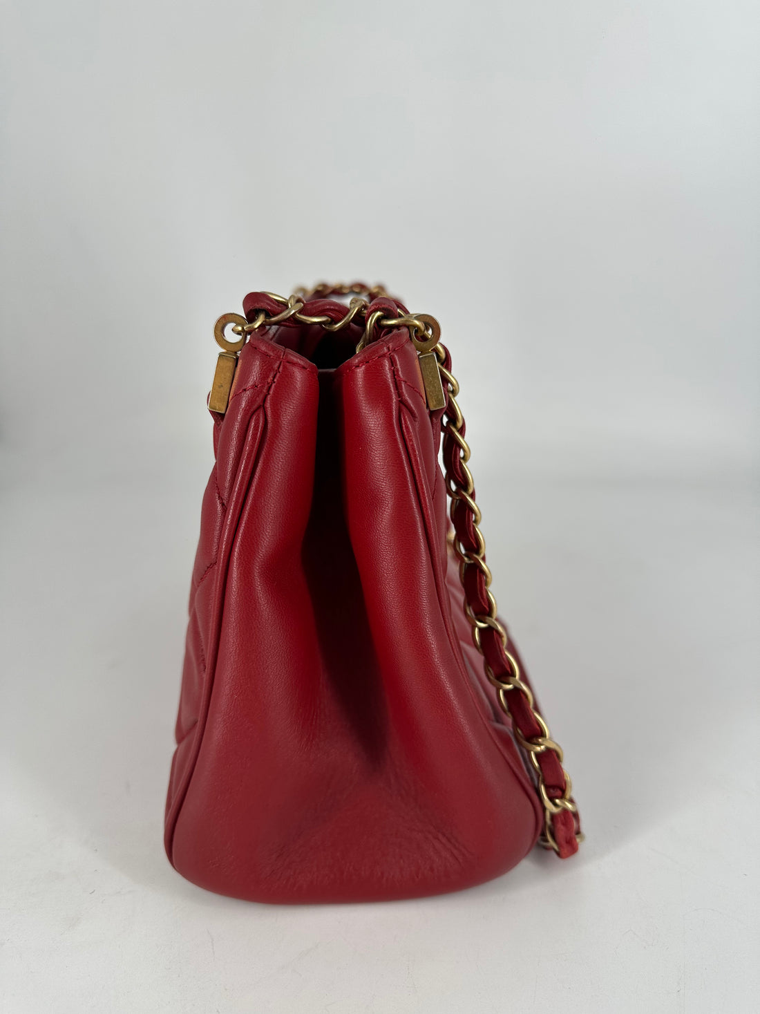 Chanel Quilted CC Turnlock Double Chain Red (17**16) CC372