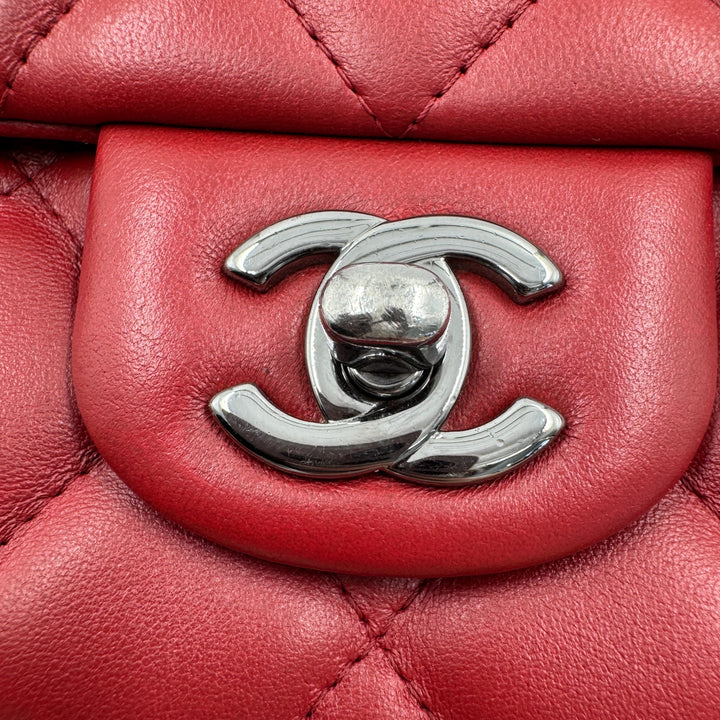 Chanel Red Leather Shoulder bag