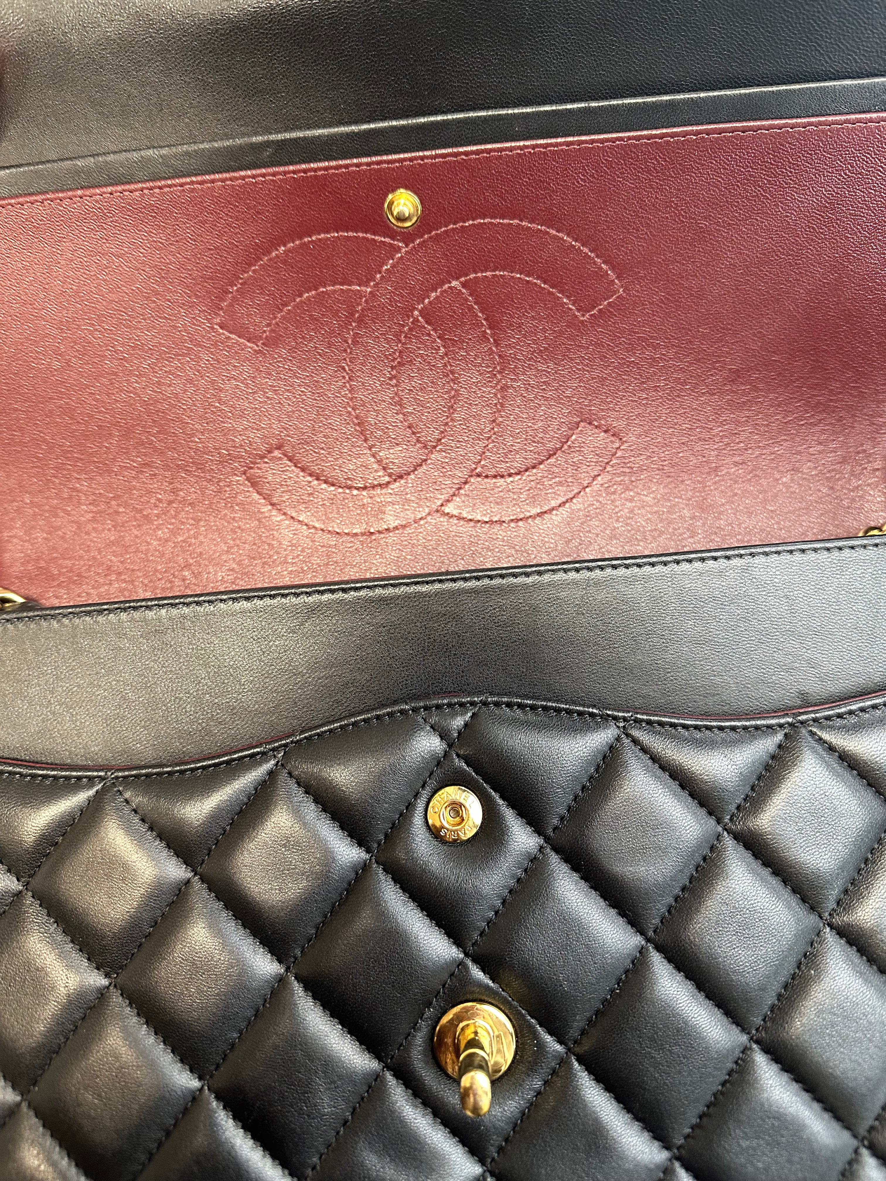 Chanel Lambskin Quilted Classic Double Flap Black (14***78) cc518