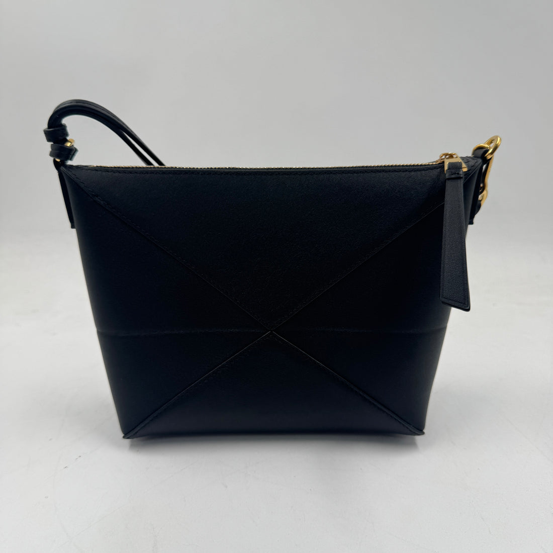 Loewe Puzzle Fold Leather pouch in black