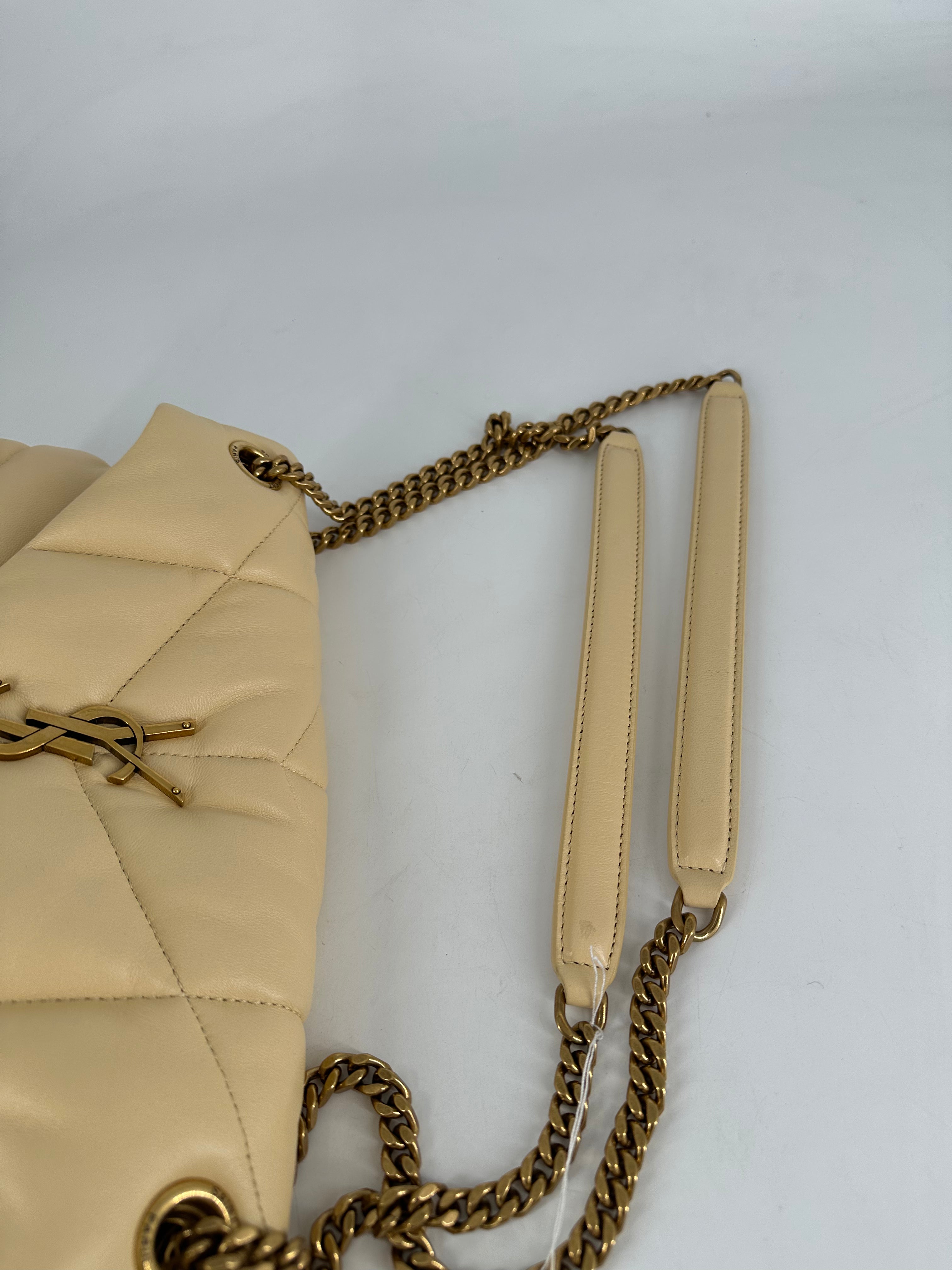 Saint Laurent Puffer Lambskin Medium Cream SL68