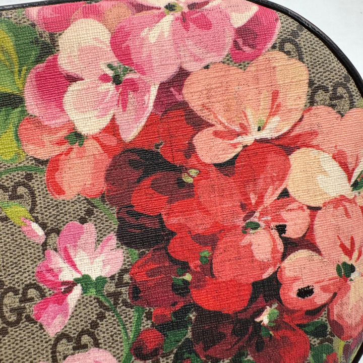 Gucci GG Supreme Monogram Blooms Mini Chain Shoulder Bag