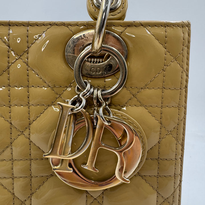 Cannage Medium Lady Dior yellow