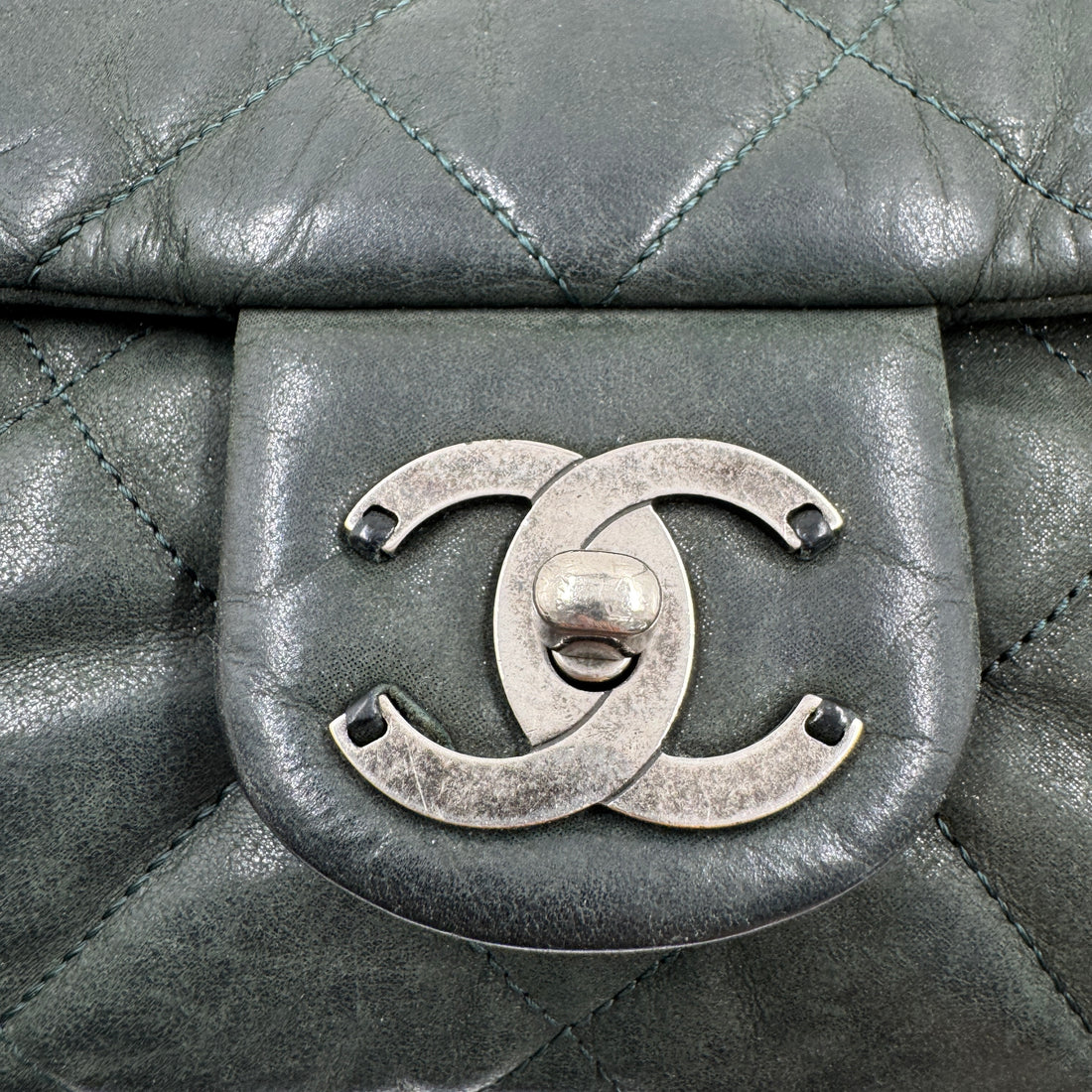 Chanel Iridescent Calfskin Jumbo In the Mix Flap