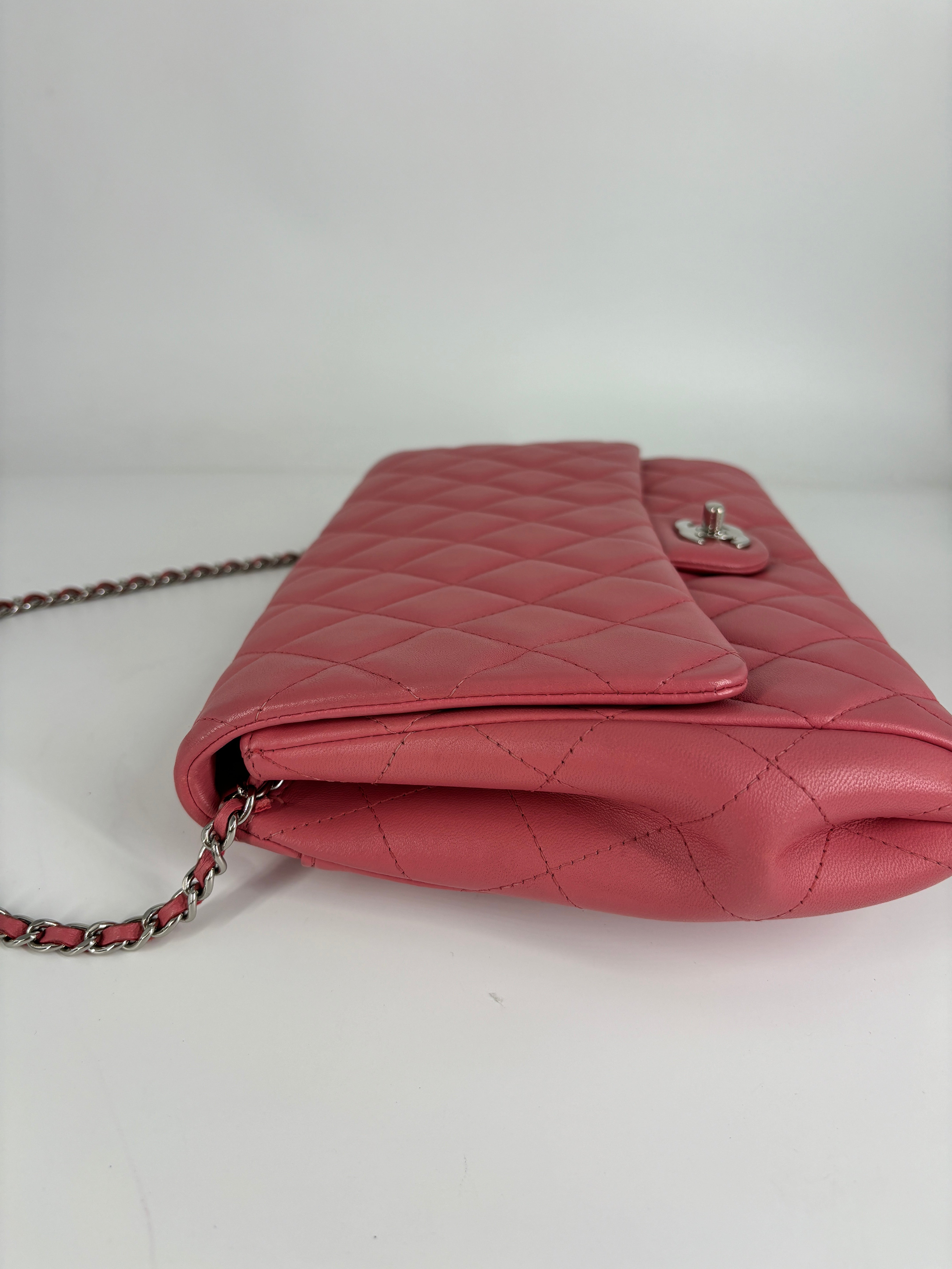 Chanel Classic Quilted Clutch Pink