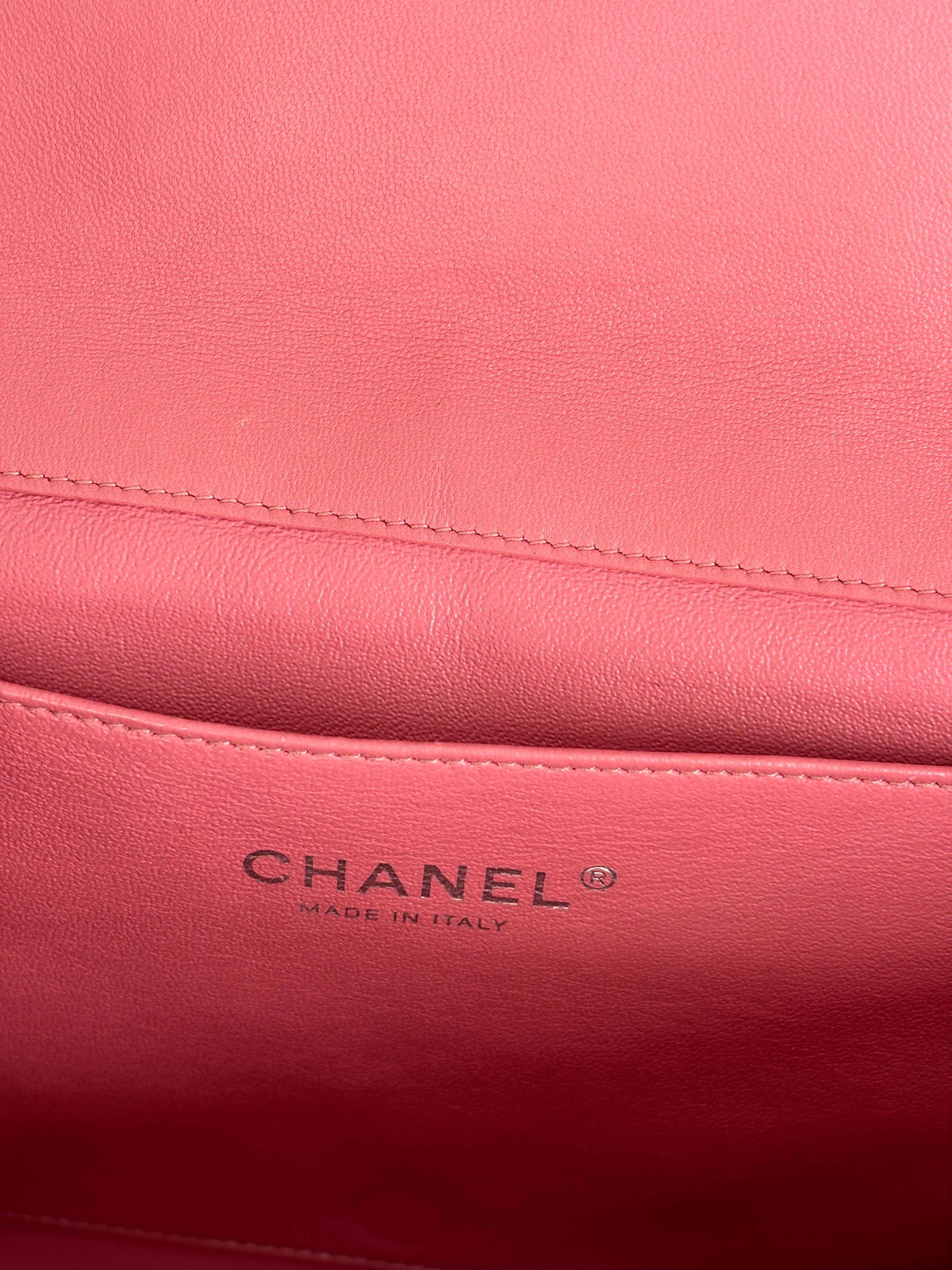Chanel Classic Quilted Clutch Pink