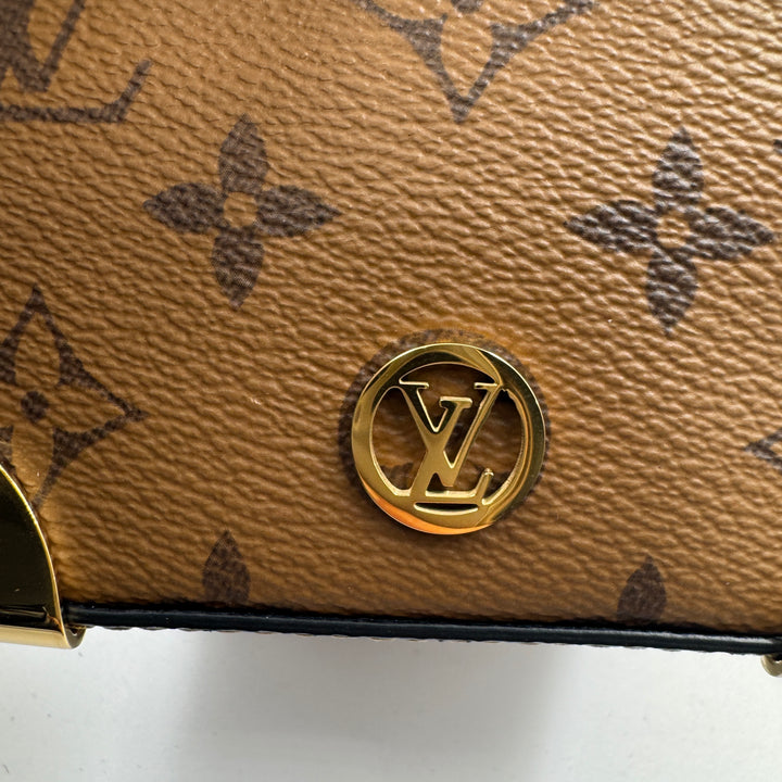 LOUIS VUITTON  Reverse Monogram Noe Purse