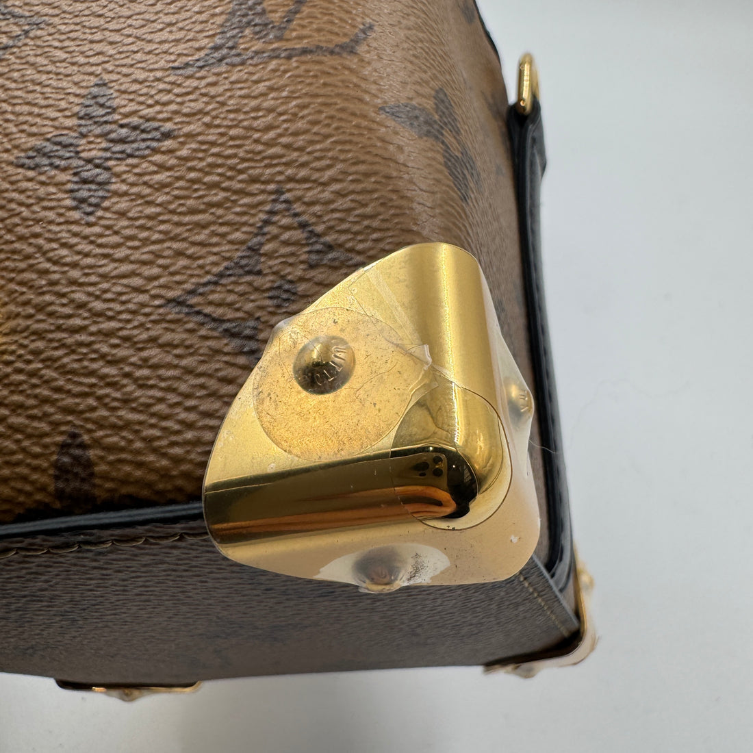 LOUIS VUITTON  Reverse Monogram Noe Purse