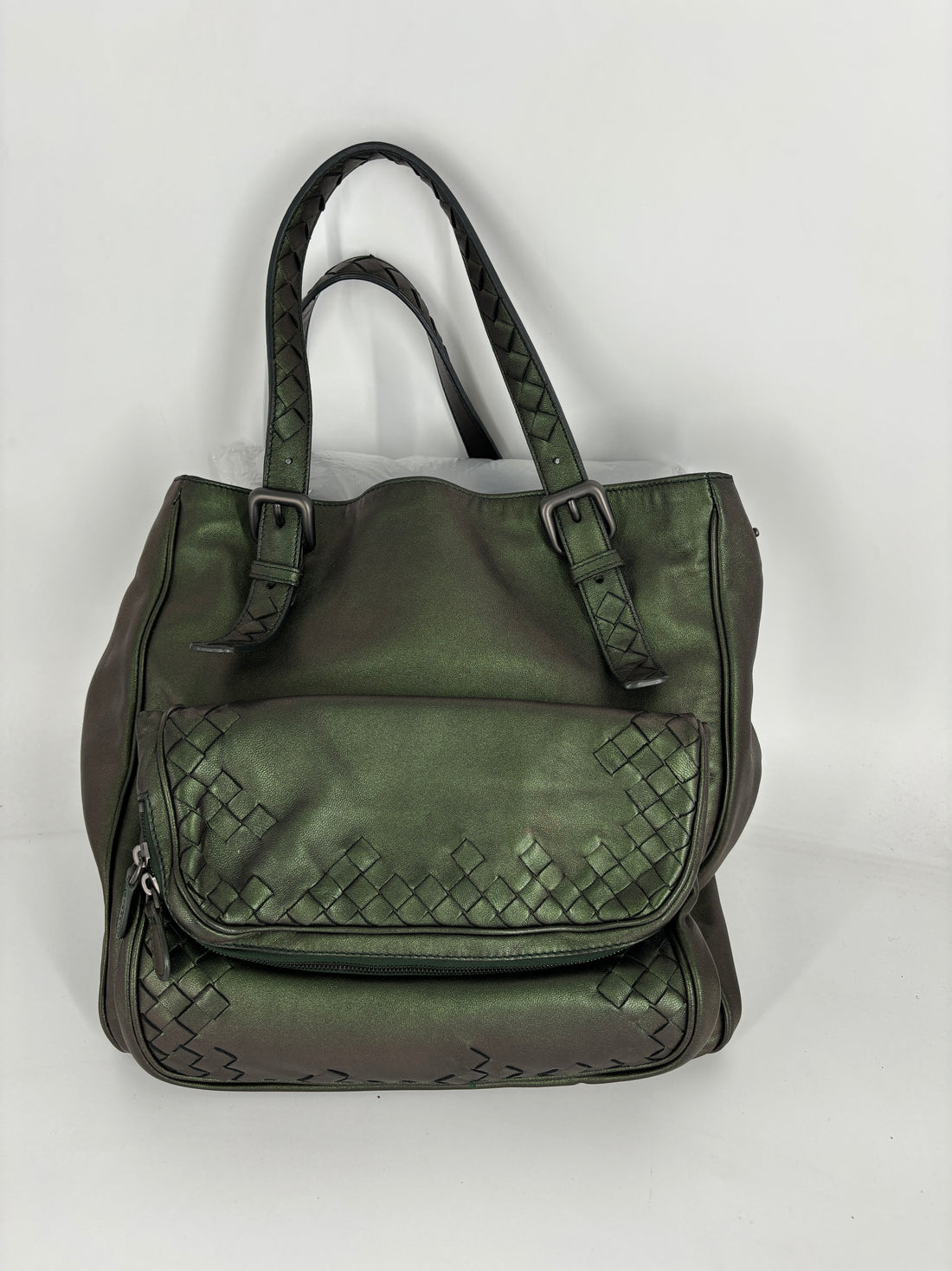 BV Iridescent Scarabee Multi Pocket Tote green