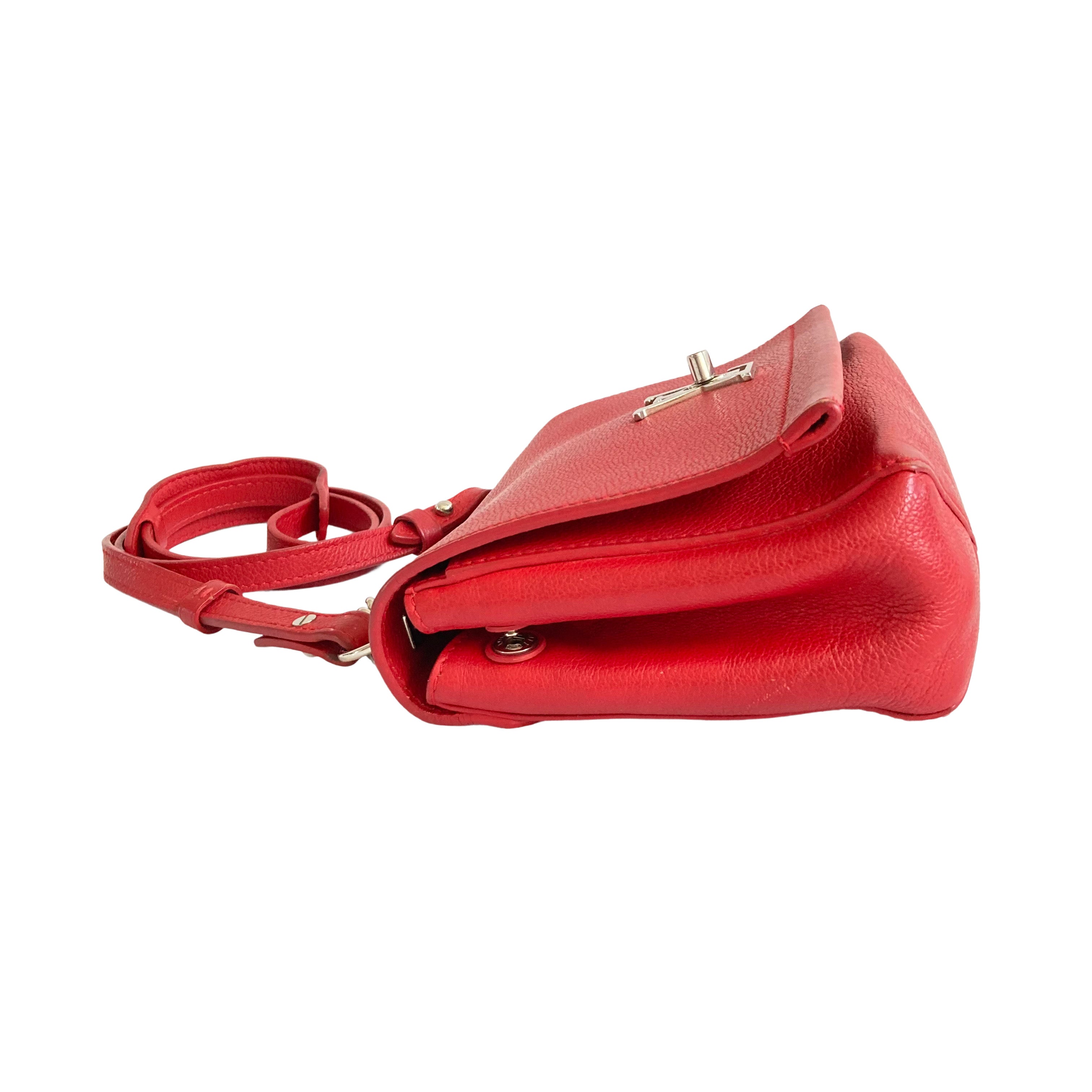 Louis Vuitton Lockme II Handbag Red