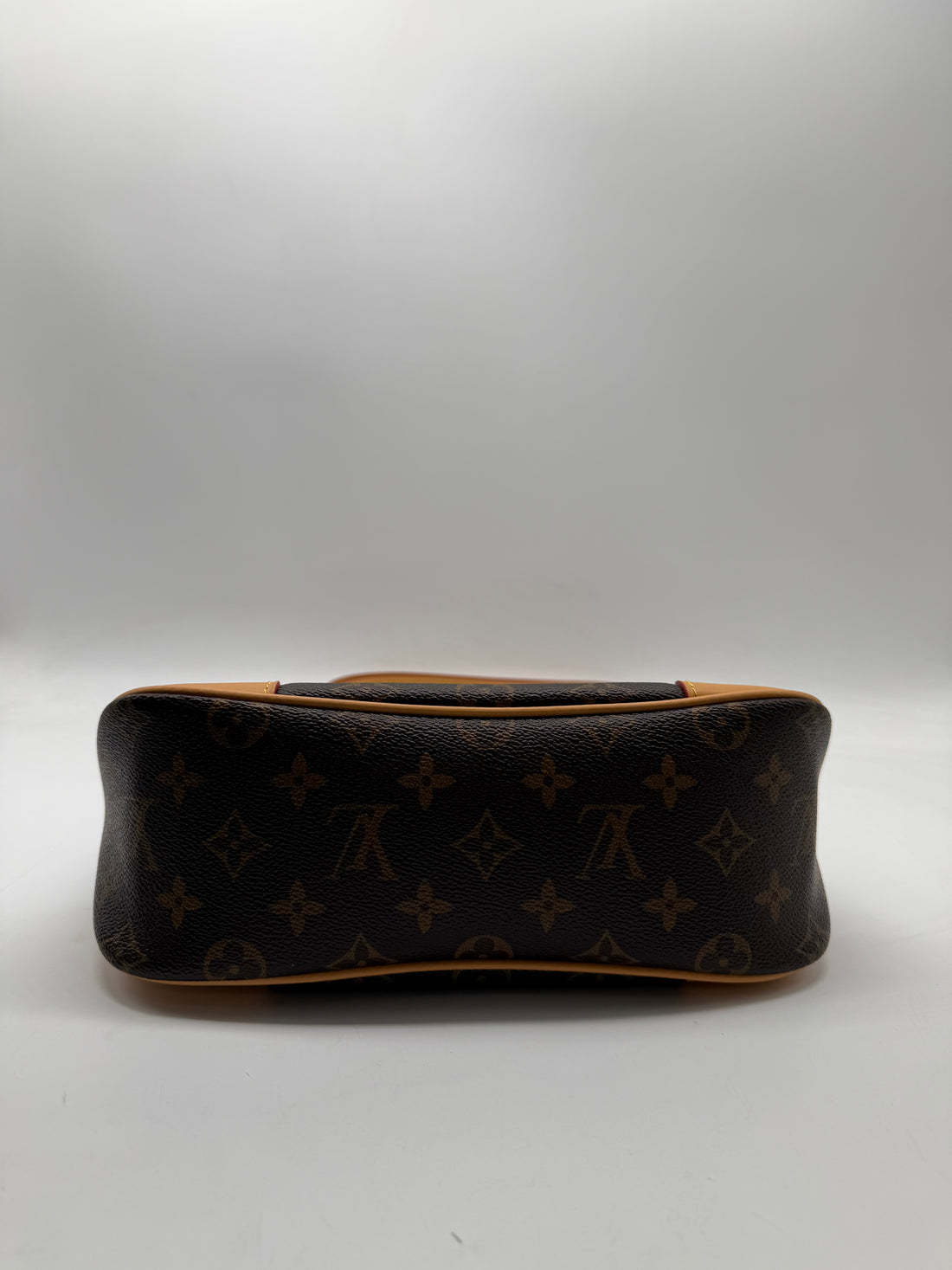 Louis Vuitton Classic monogram Boulogne PM LV1115