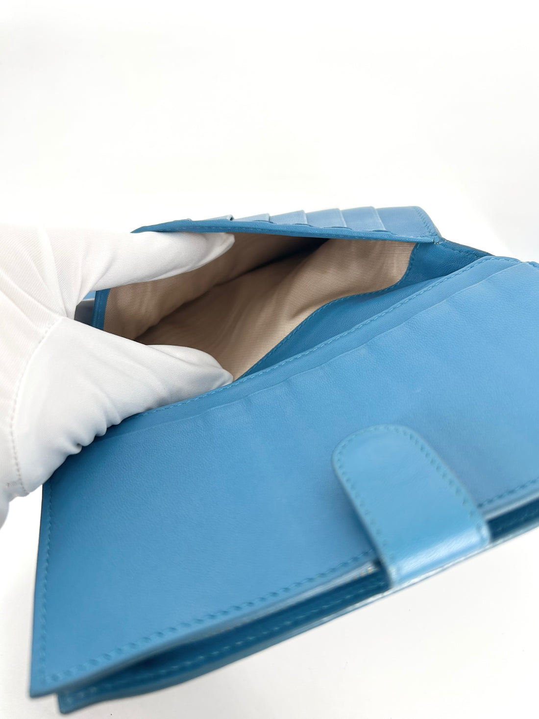 Bottega Vaneta Nappa Intrecciato Wallet Blue