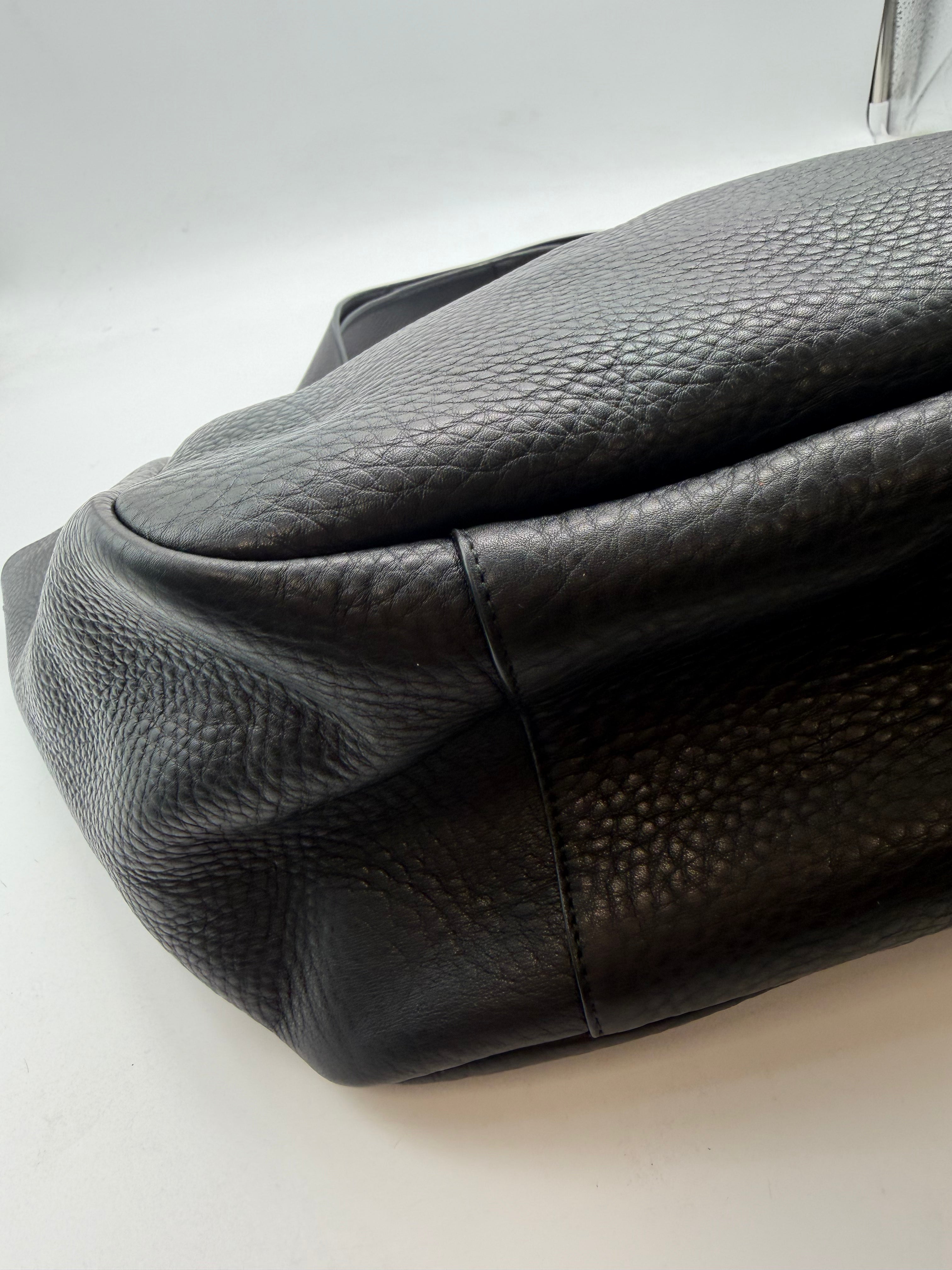 Saint Laurent Black Bea Musk-coloured Tote Bag Black SL99