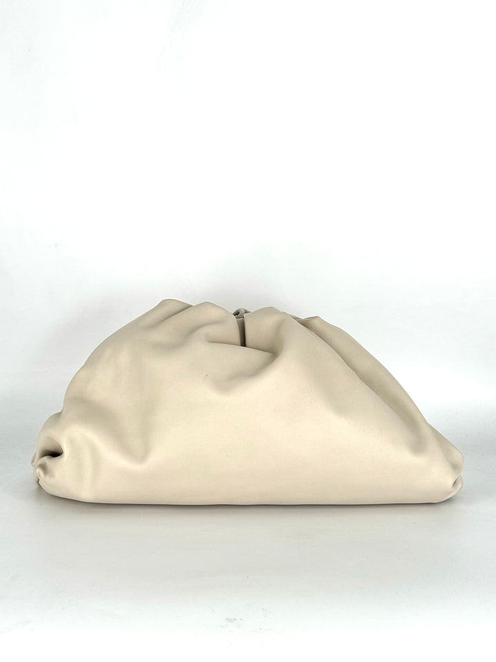 Bottega Veneta Smooth Butter Calf The Pouch Oversized Clutch white