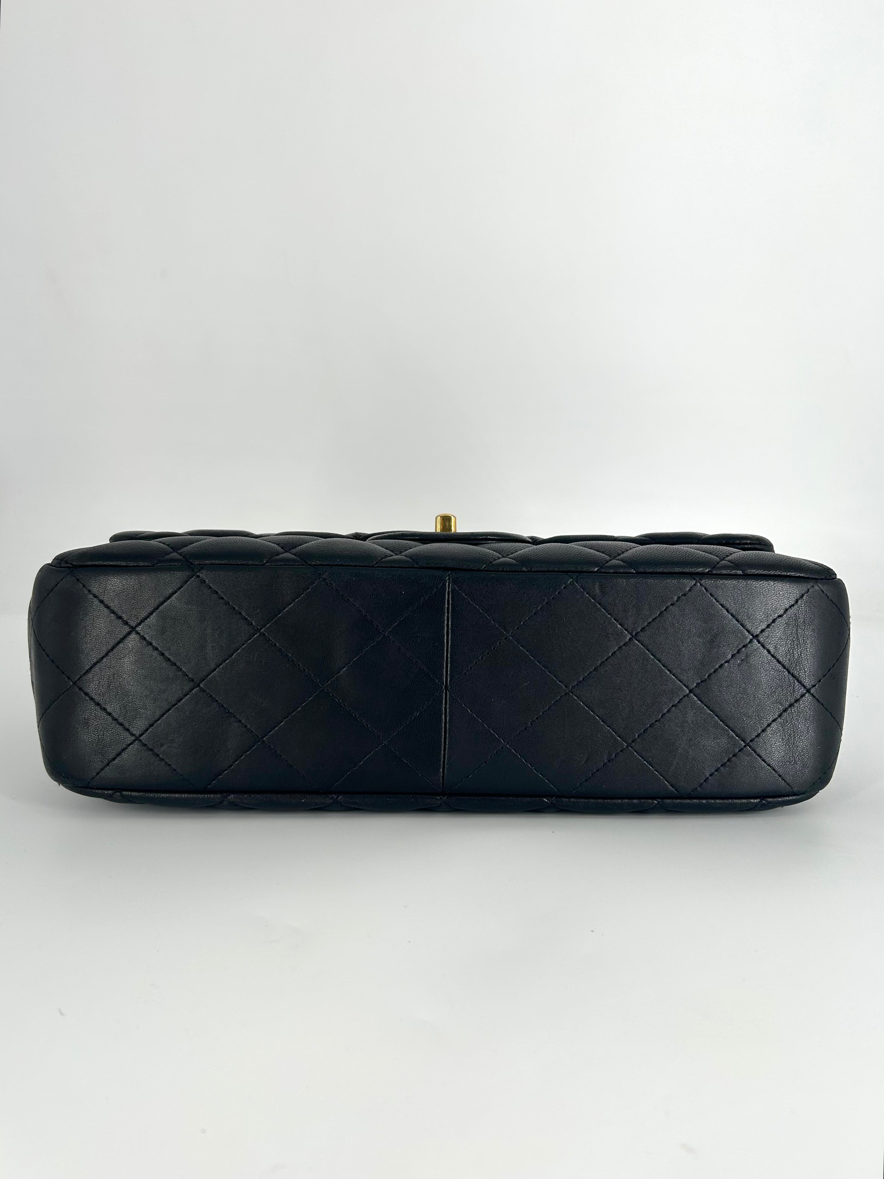 Chanel Classic Jumbo Single Flap GHW