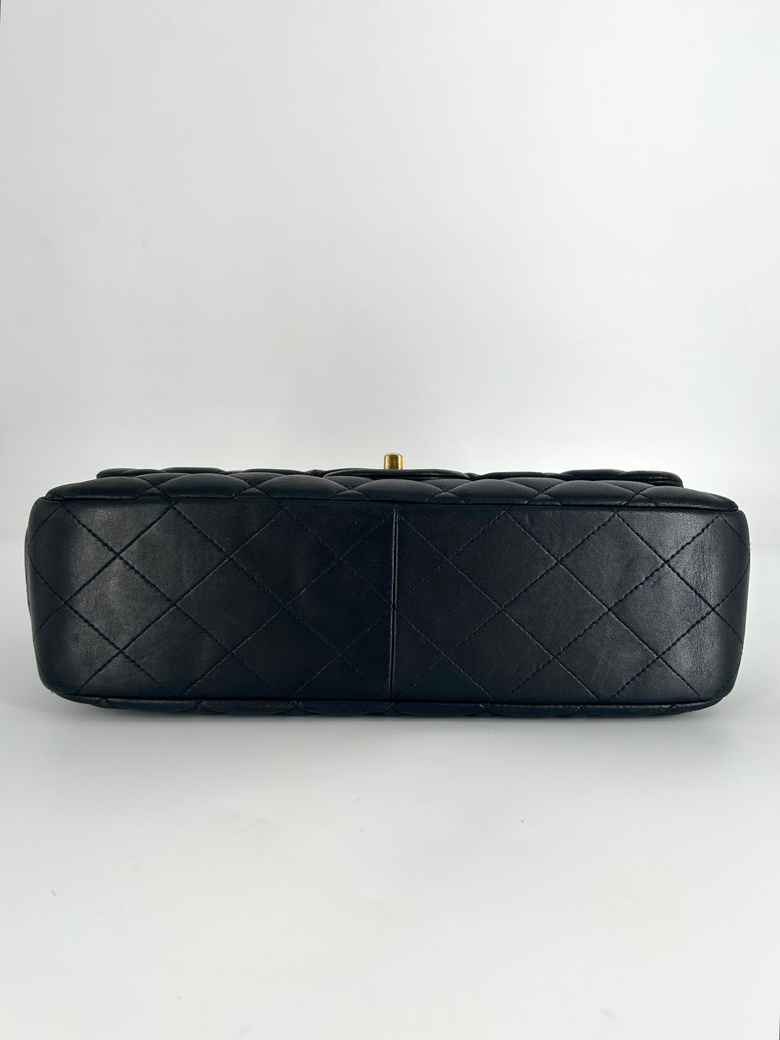 Chanel Classic Jumbo Single Flap GHW