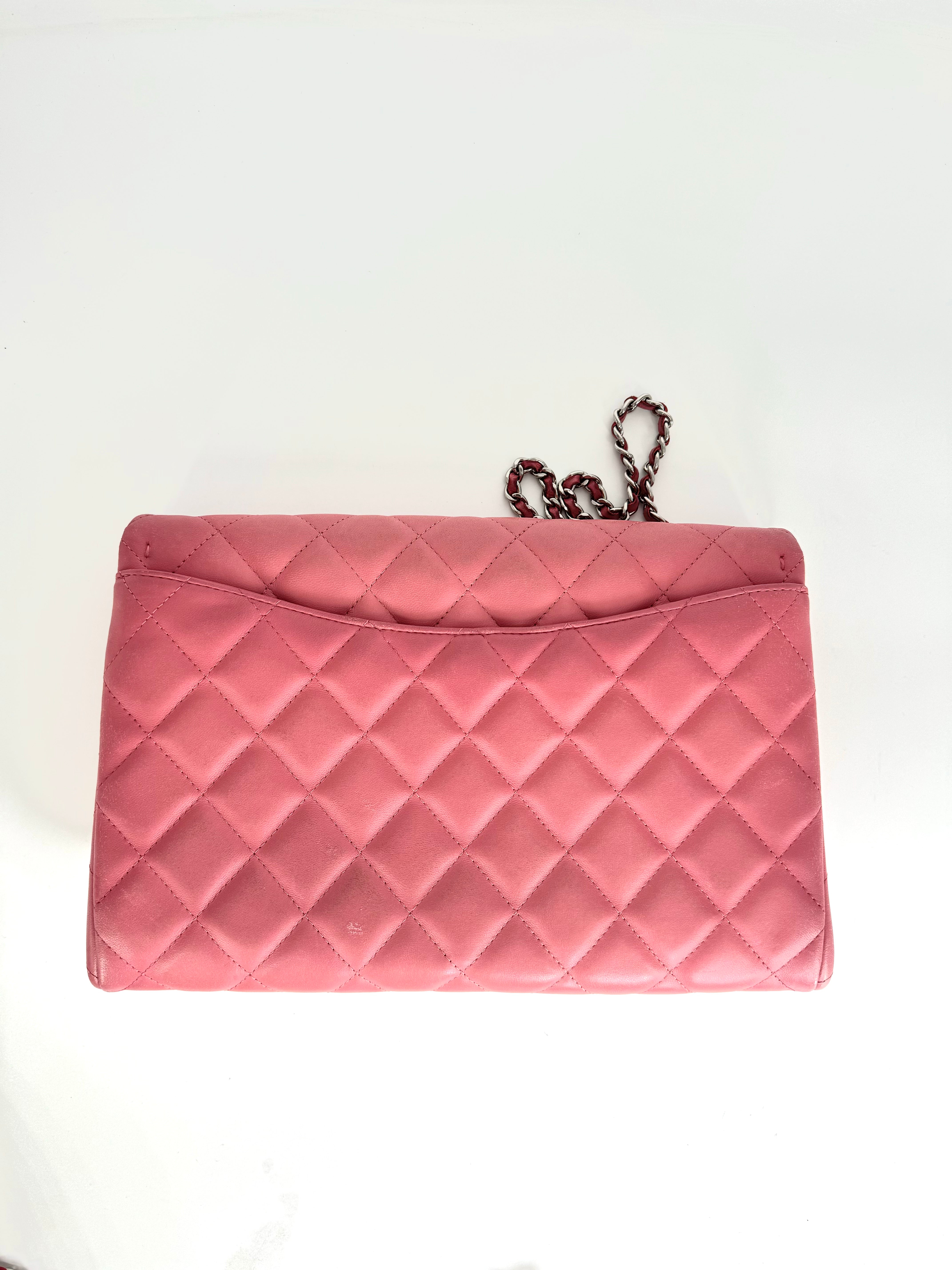 Chanel Classic Quilted Clutch Pink