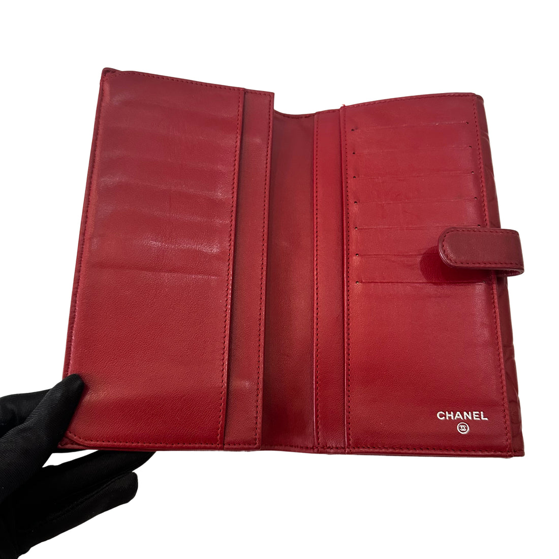 Chanel Camellia Embossed Flap Wallet Red