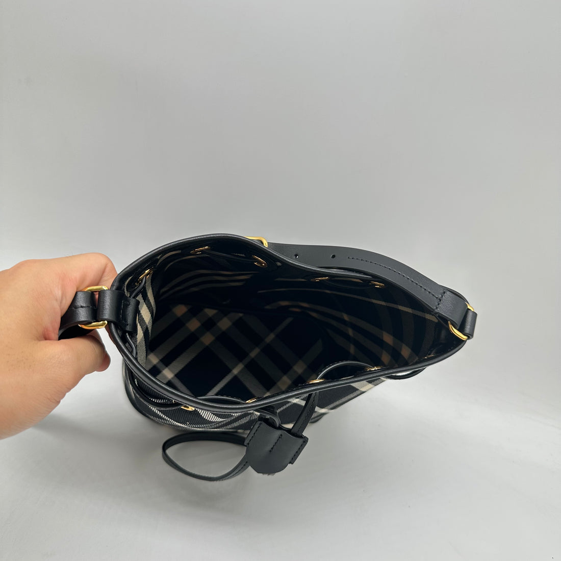 Burberry Drawstring Check Bucket Shoulder Bag Black BRBucketB