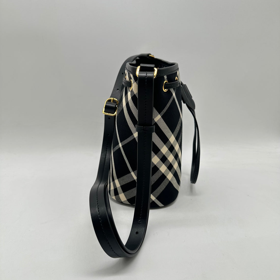Burberry Drawstring Check Bucket Shoulder Bag Black BRBucketB